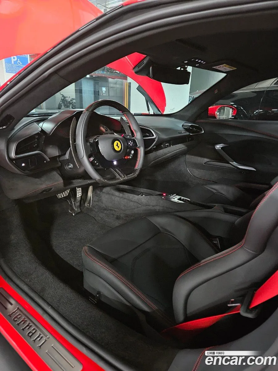 Ferrari 296 GTB 2024 — 8