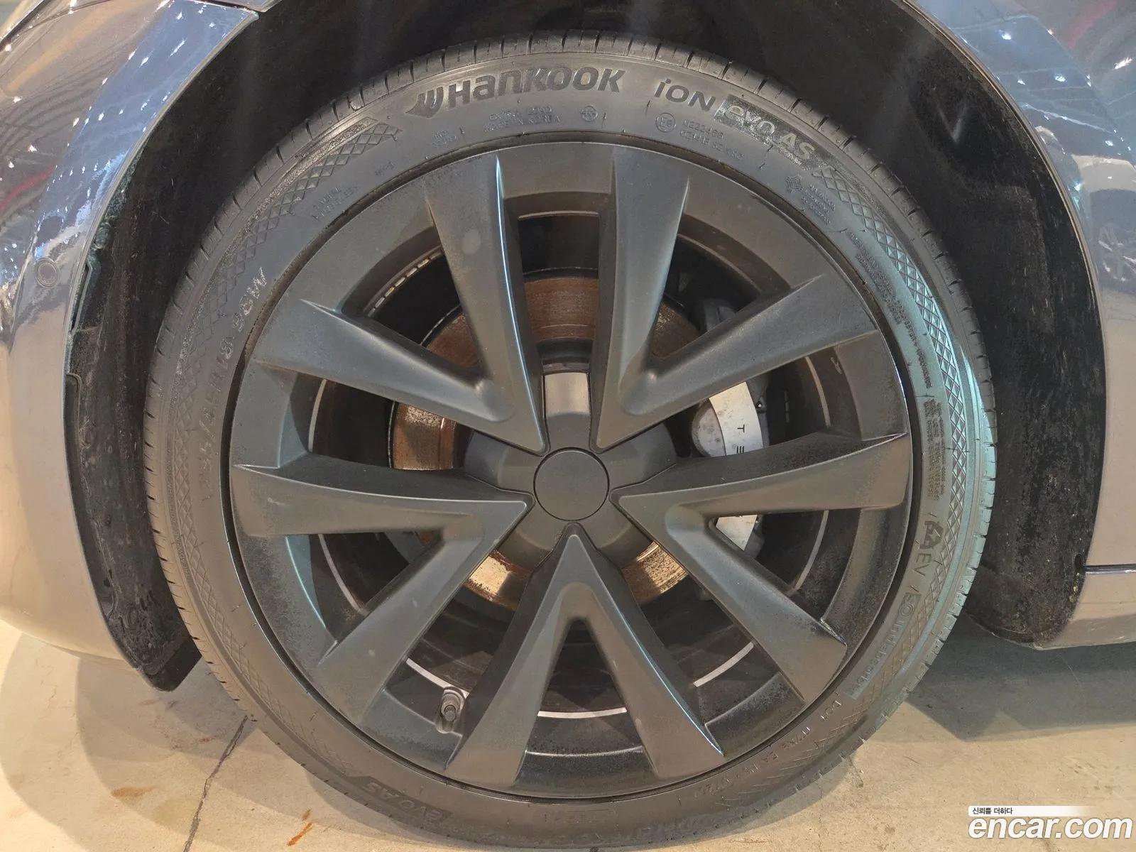 Tesla Model 3 2021 — 19