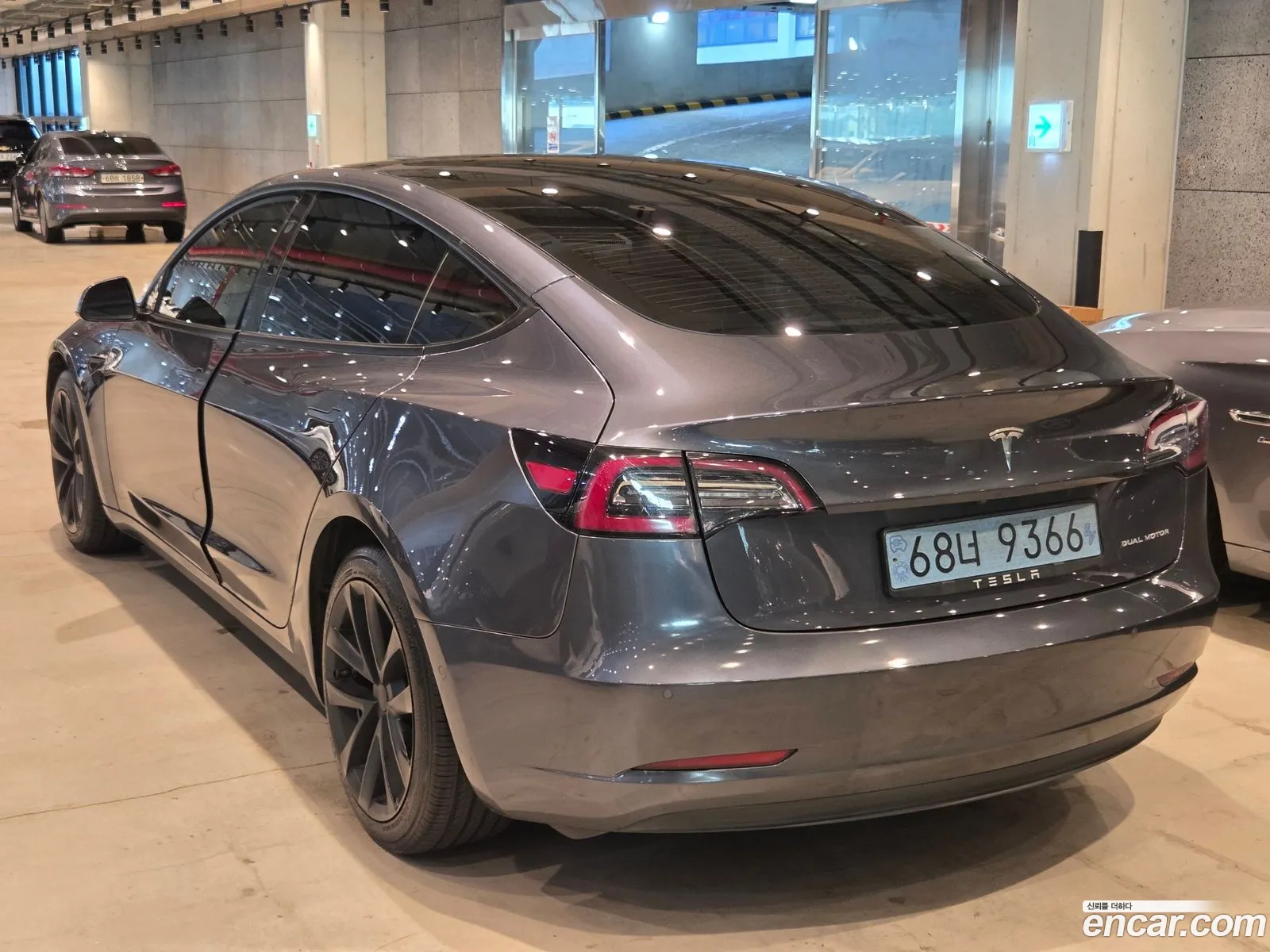 Tesla Model 3 2021 — 9