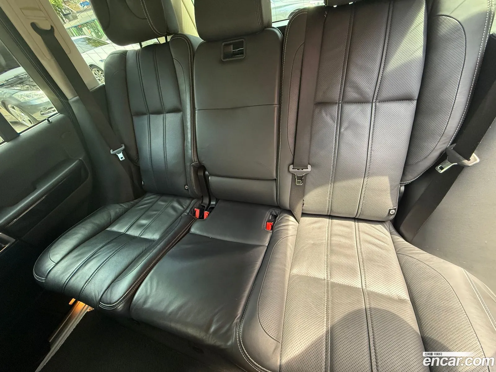 Land Rover Range Rover 2011 — 13