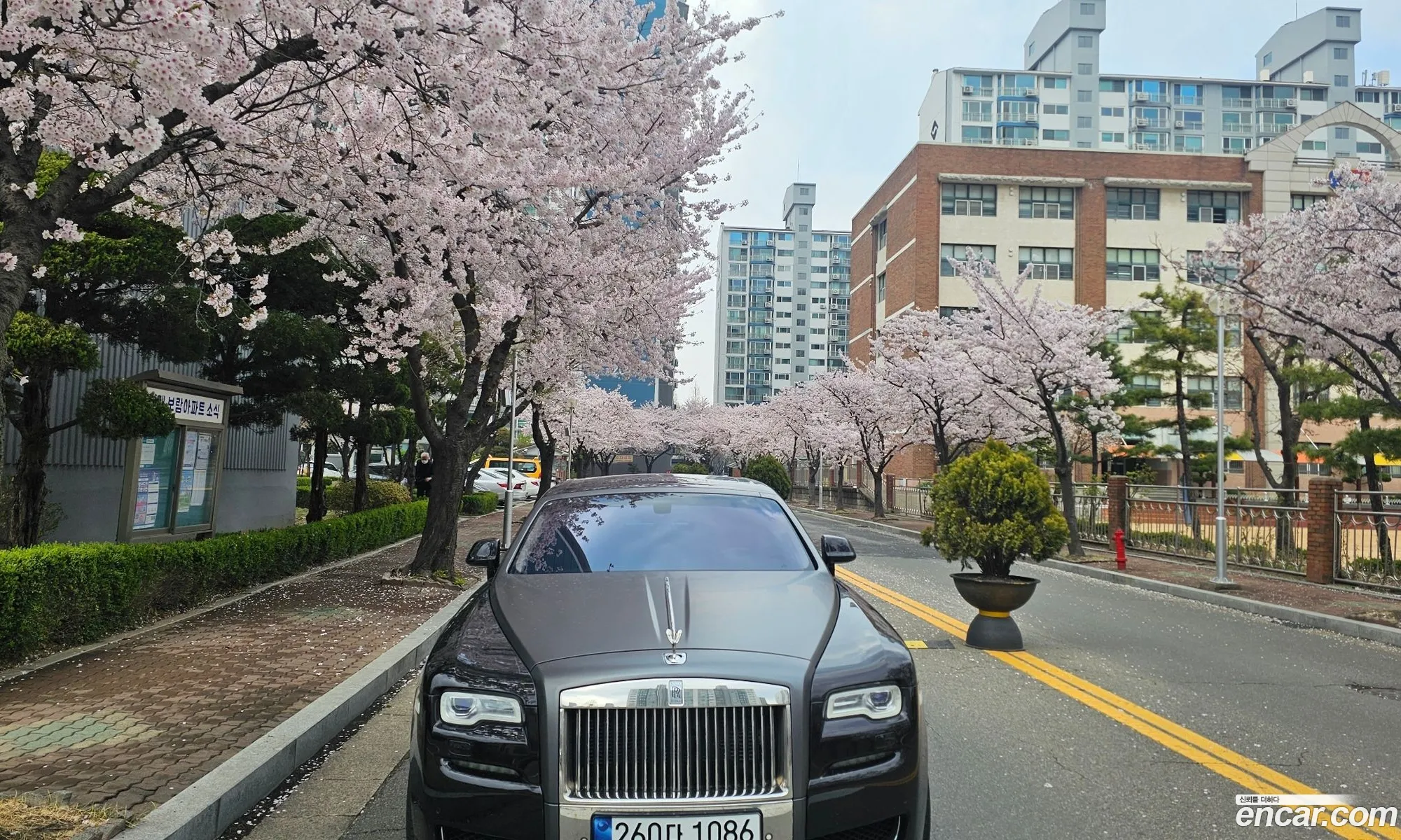 Rolls-Royce Ghost 2015 — 11