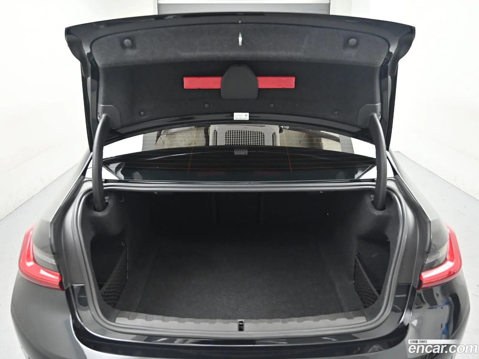 BMW 3 Series 2021 — 15