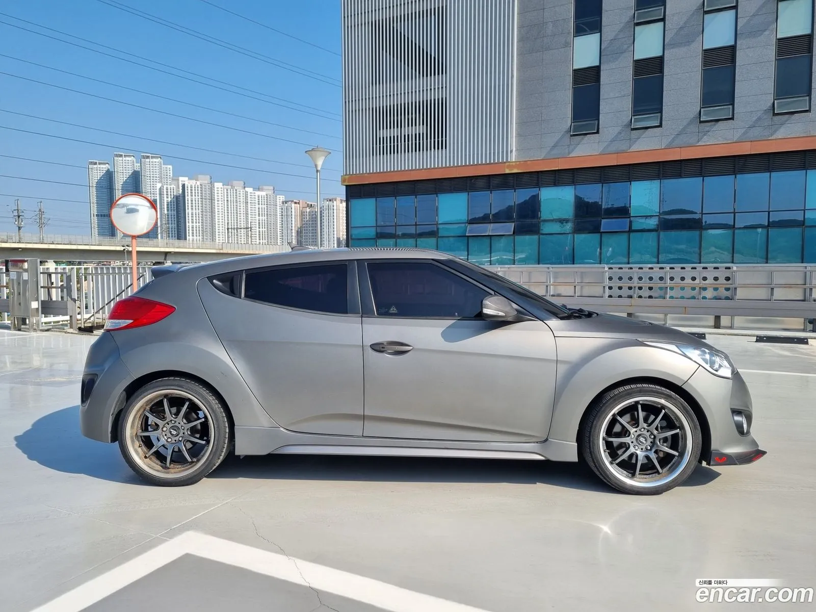 Hyundai Veloster 2015 — 2