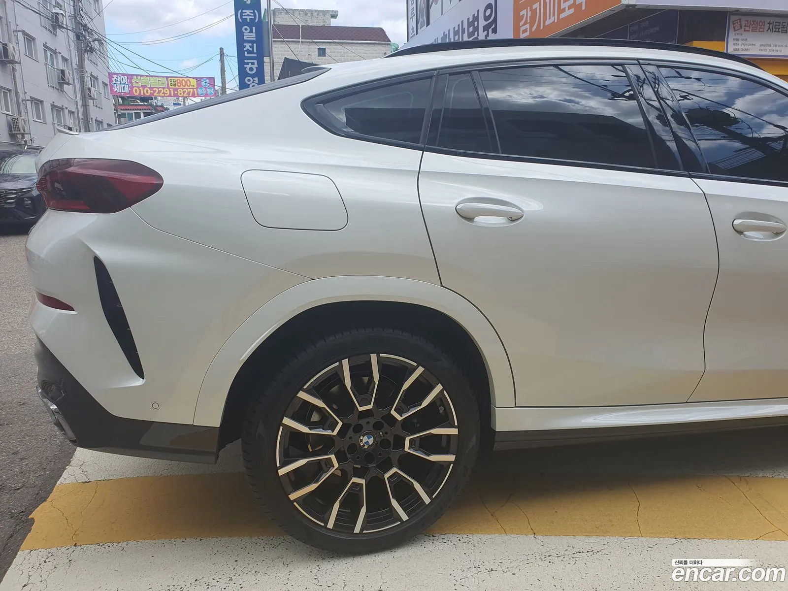 BMW X6 2025 — 7