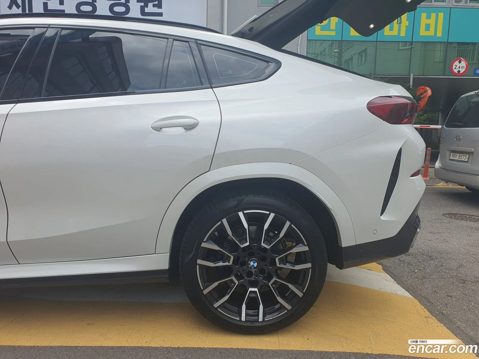 BMW X6 2025 — 4