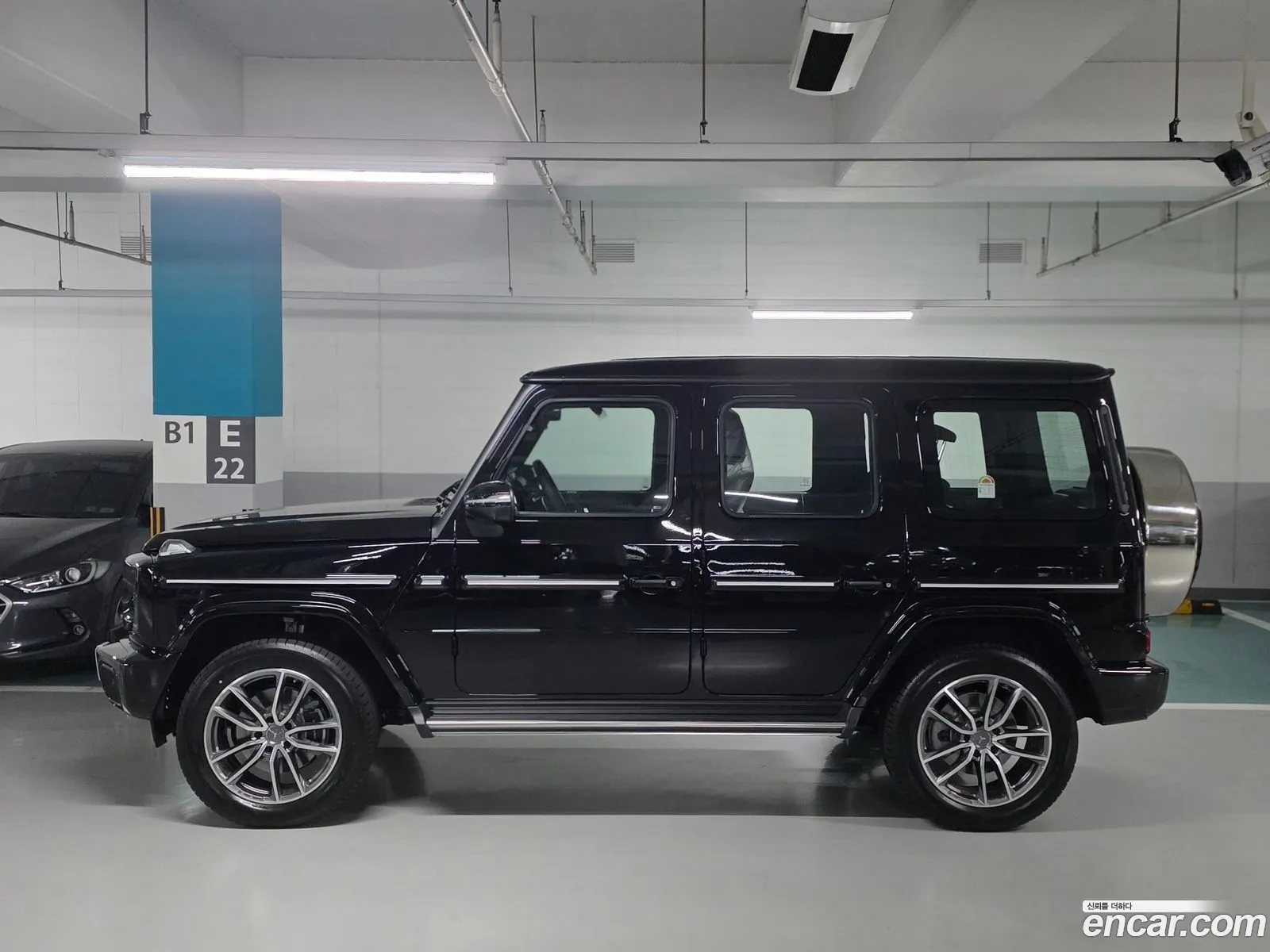 Mercedes-Benz G-Class W465 2026 — 15
