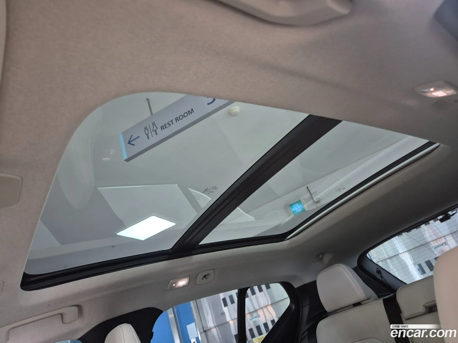 Volvo XC40 2025 — 20