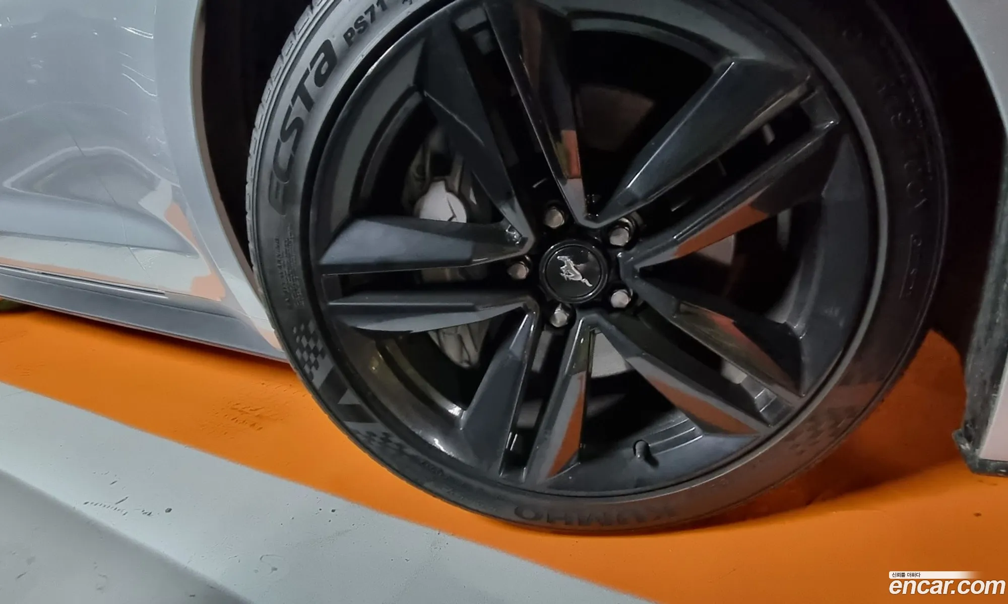 Ford Mustang 2015 — 10