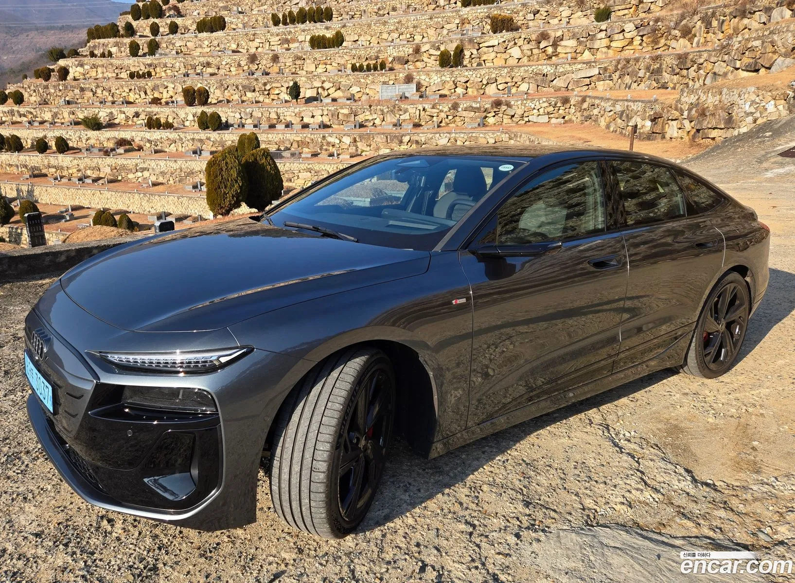 Audi A6 e-tron