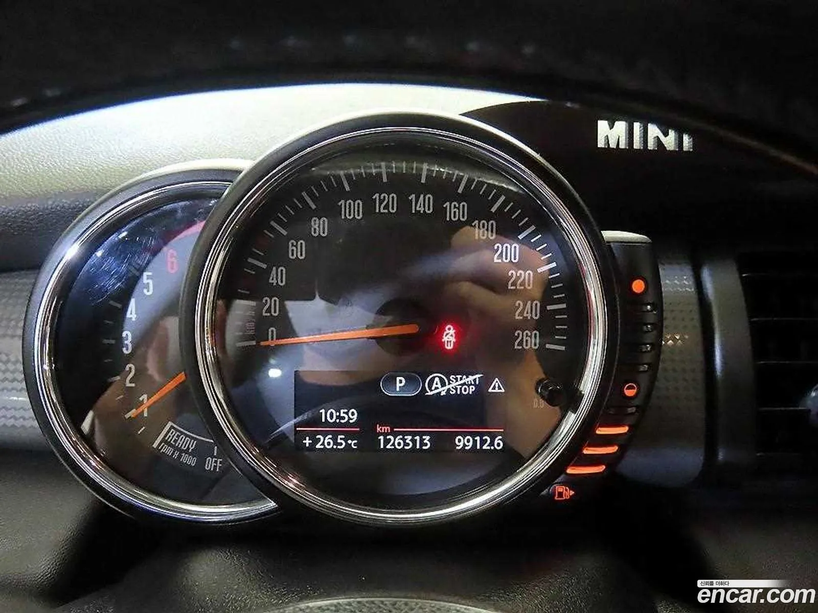 Mini Cooper D 2014 — 4