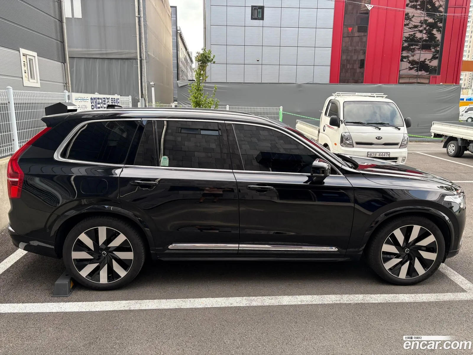 Volvo XC90 2024 — 2
