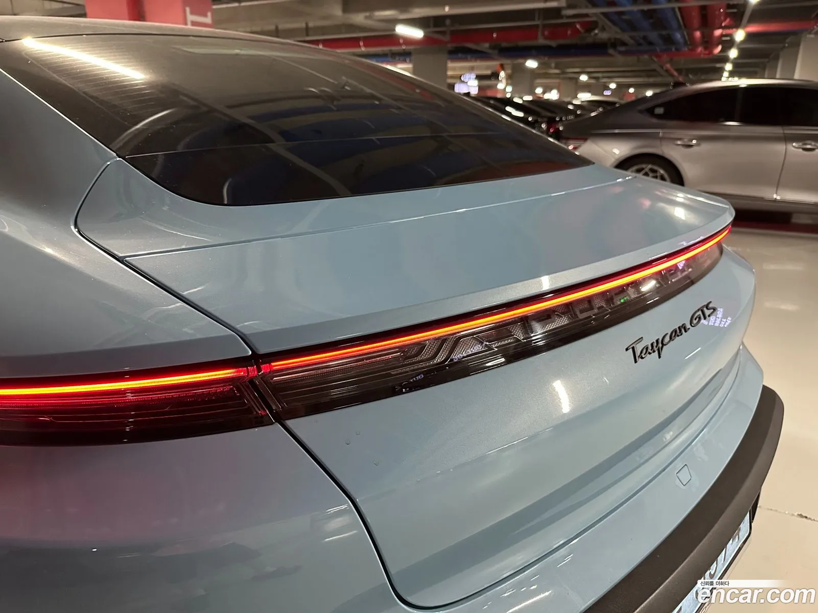 Porsche Taycan 2023 — 13