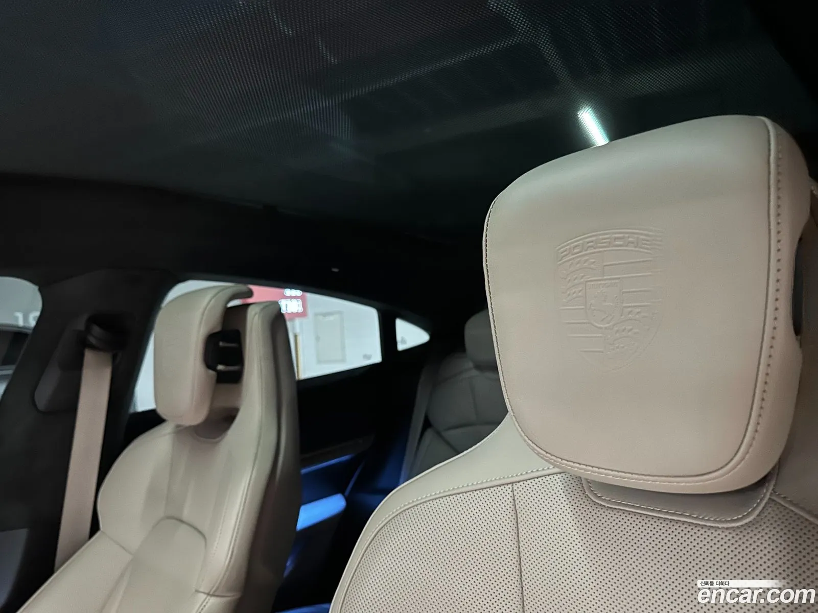 Porsche Taycan 2023 — 14