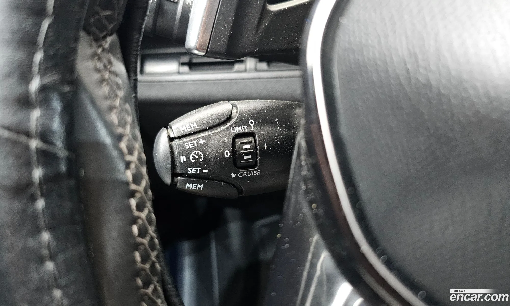 Peugeot 3008 2017 — 11