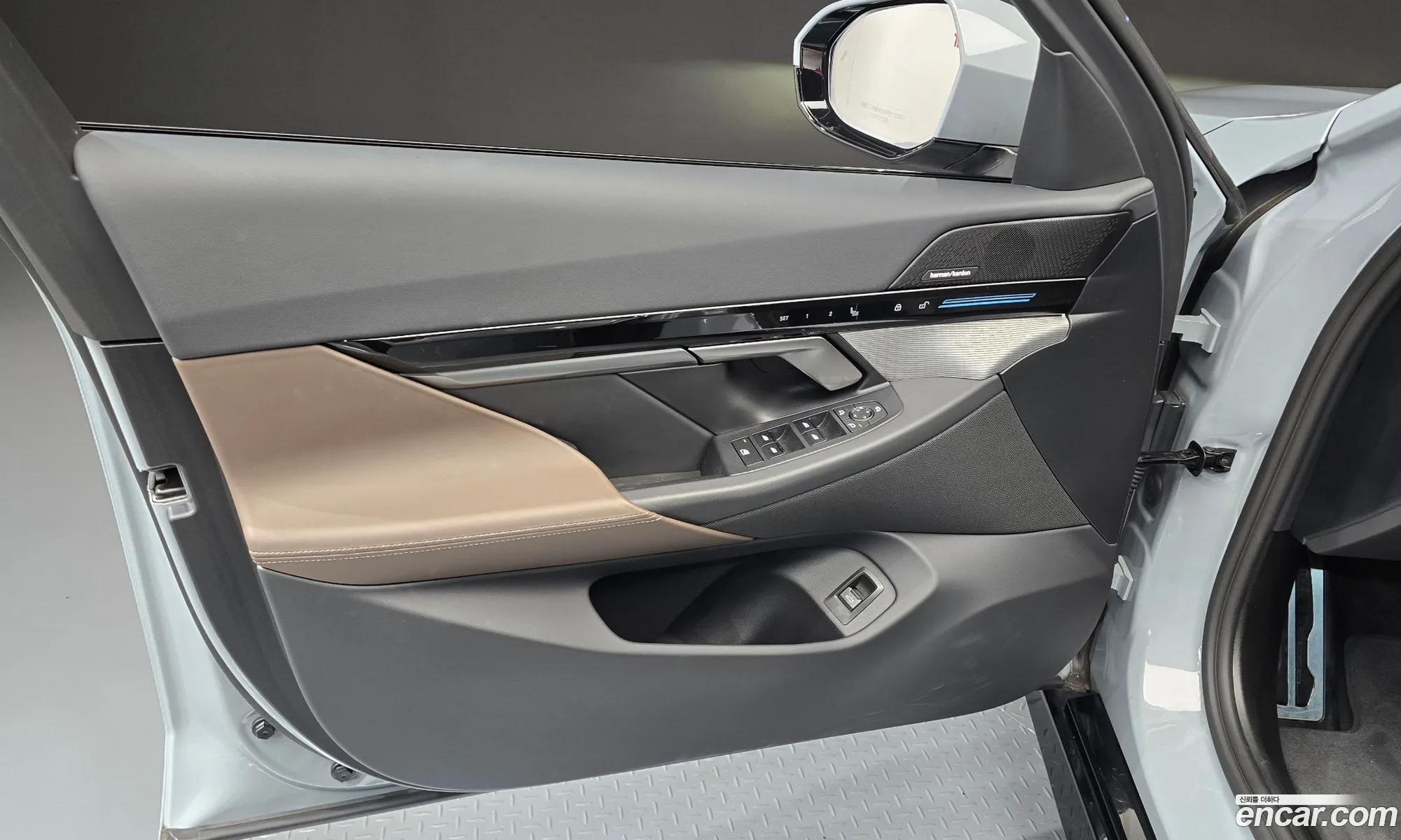 BMW 5 Series 2024 — 26
