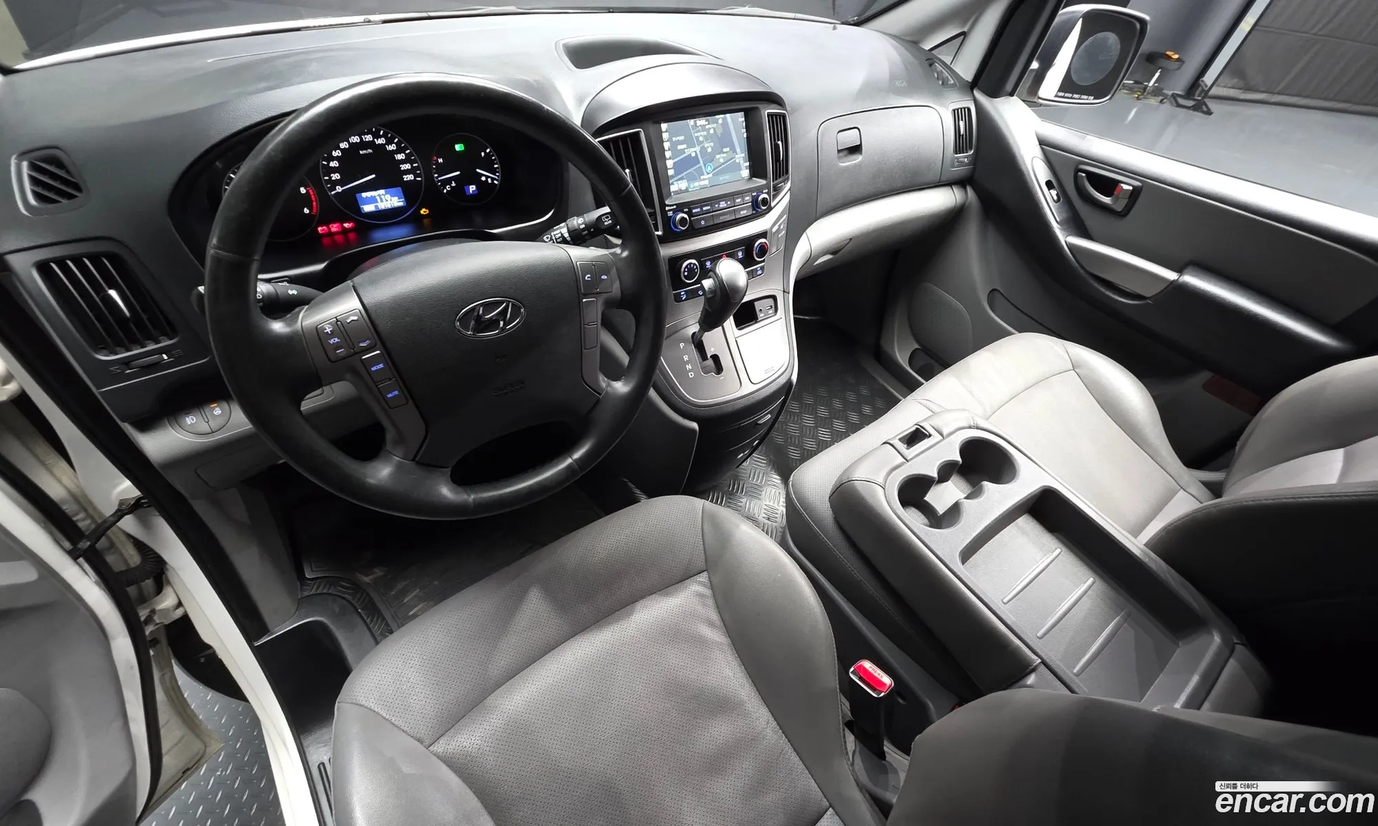 Hyundai Grand Starex 2019 — 4