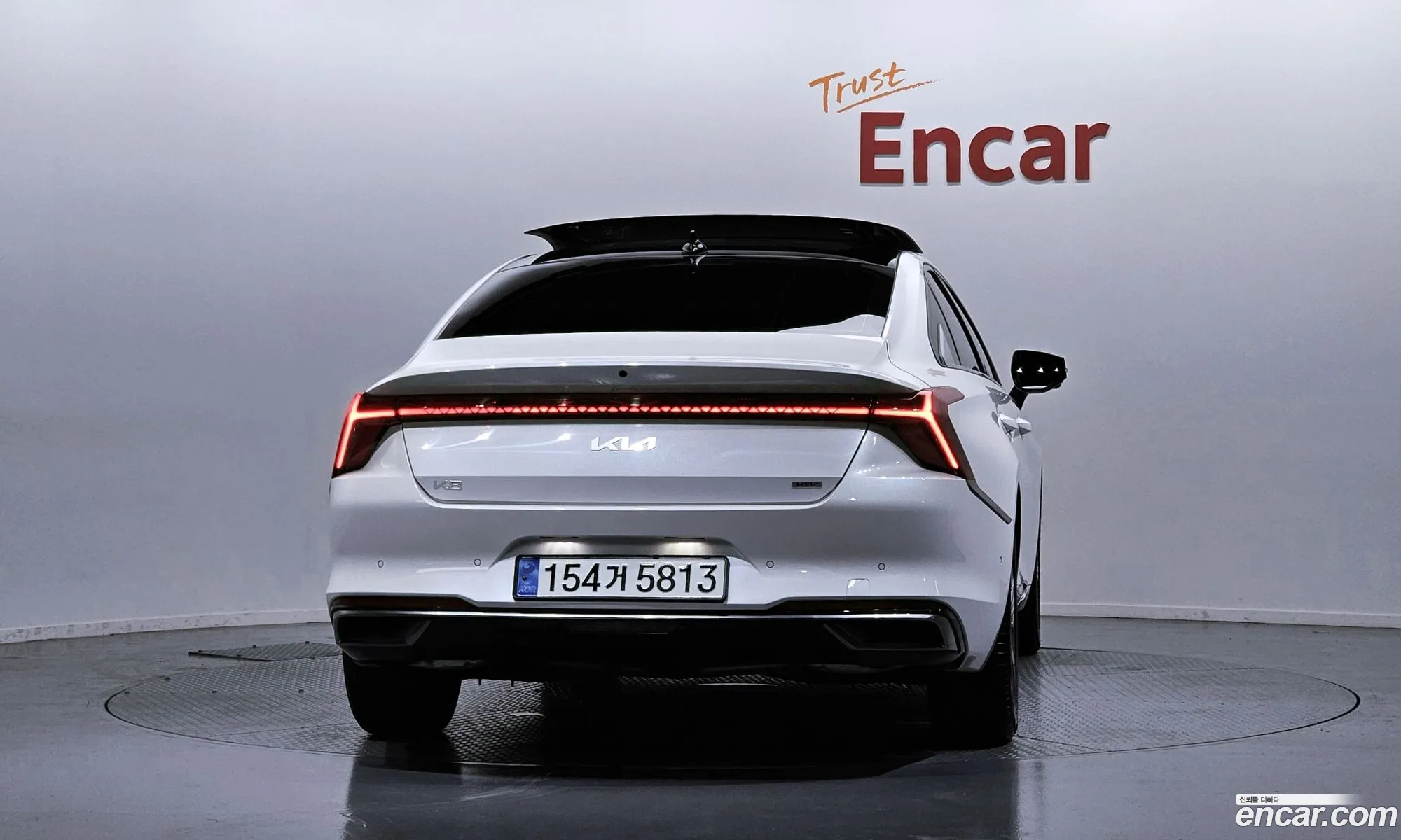 Kia K8 Hybrid 2024 — 15