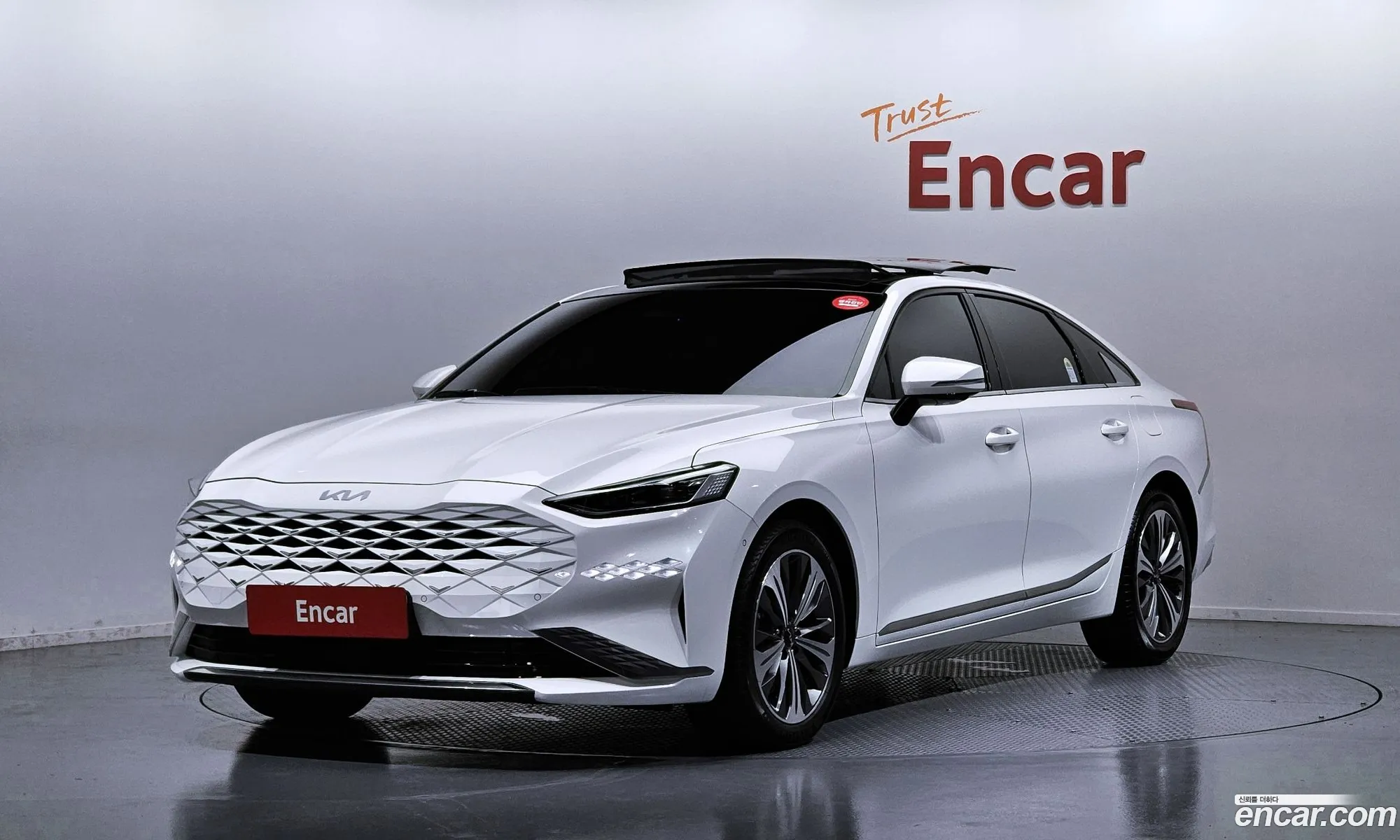 Kia K8 Hybrid 2024 — 19