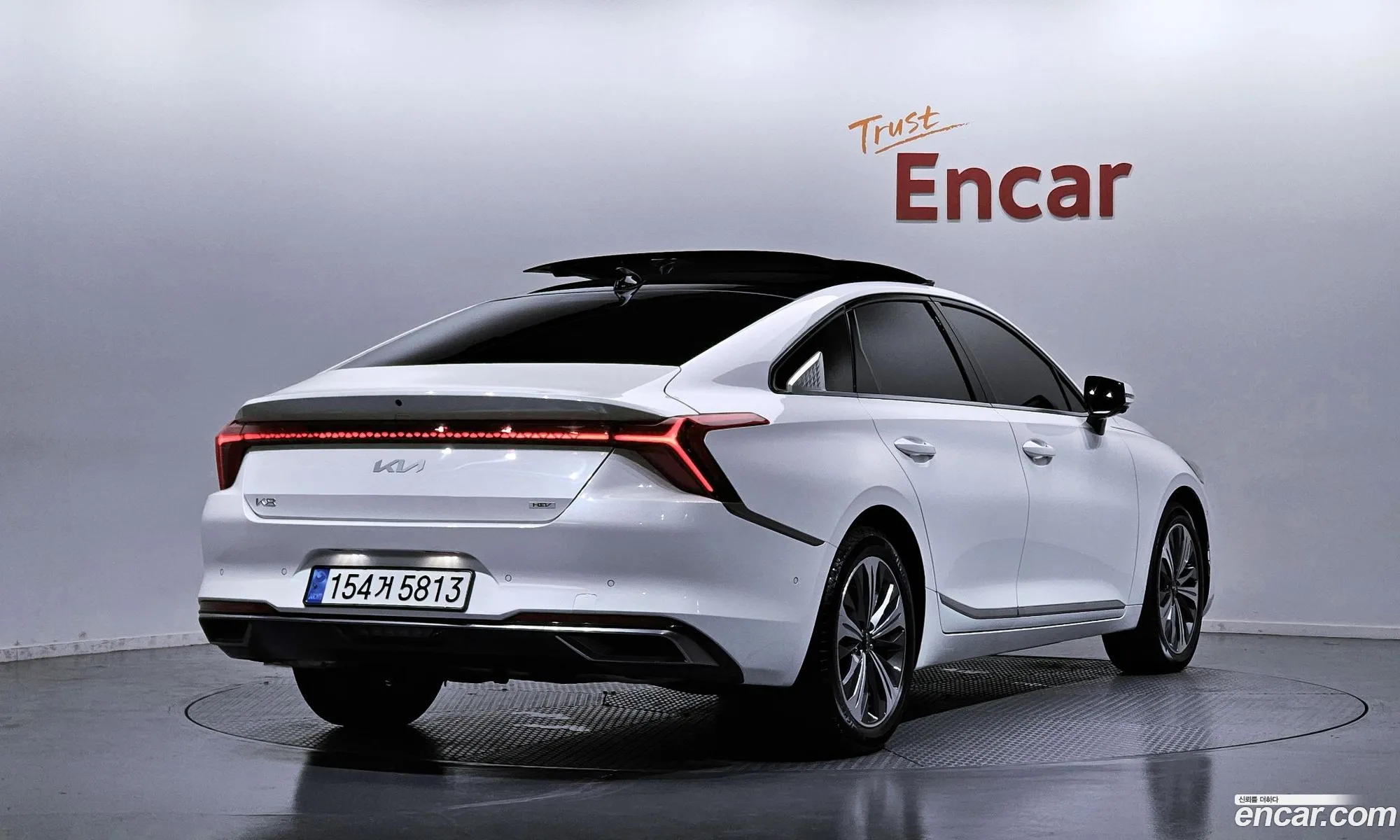 Kia K8 Hybrid 2024 — 16