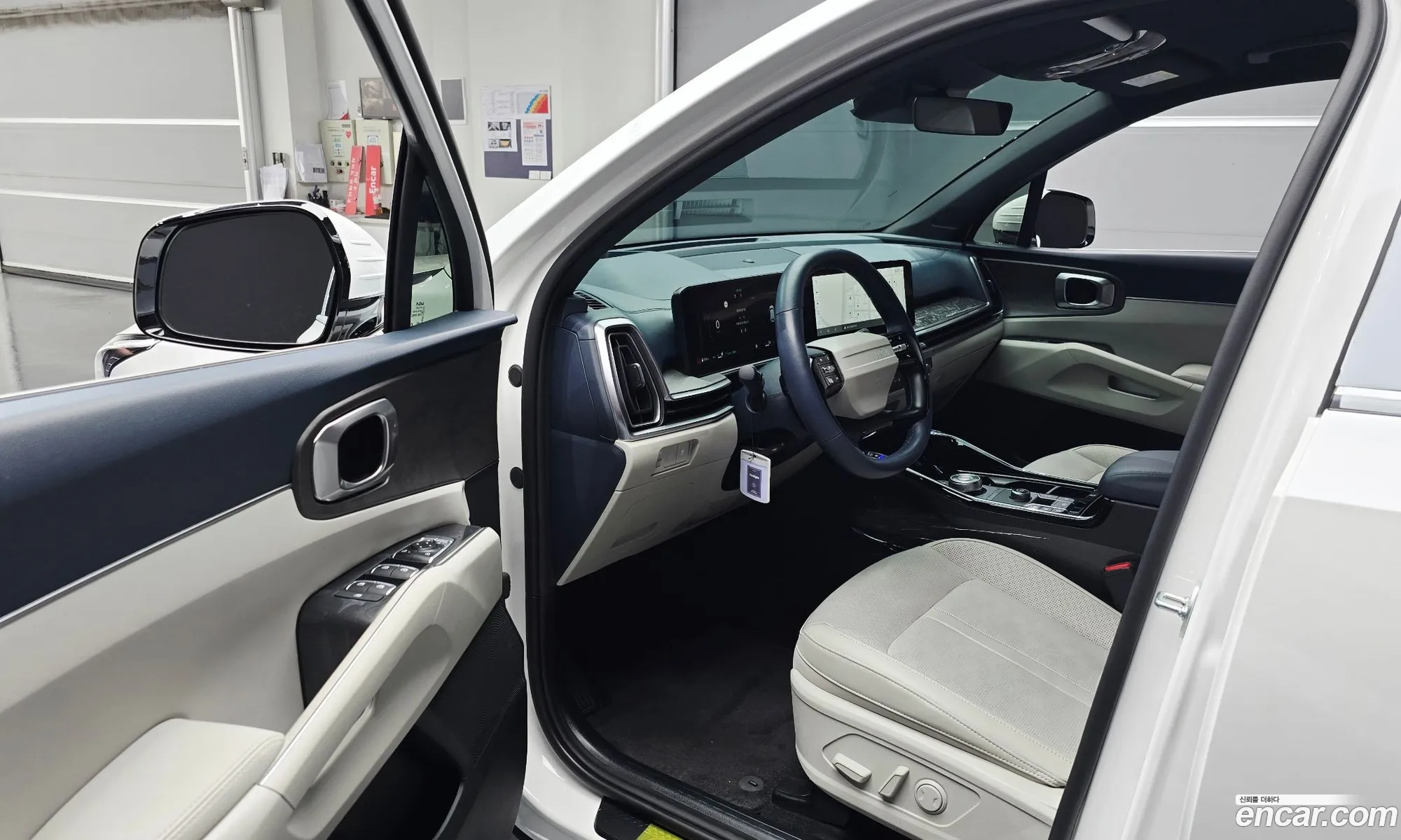 Kia Sorento 2025 — 32