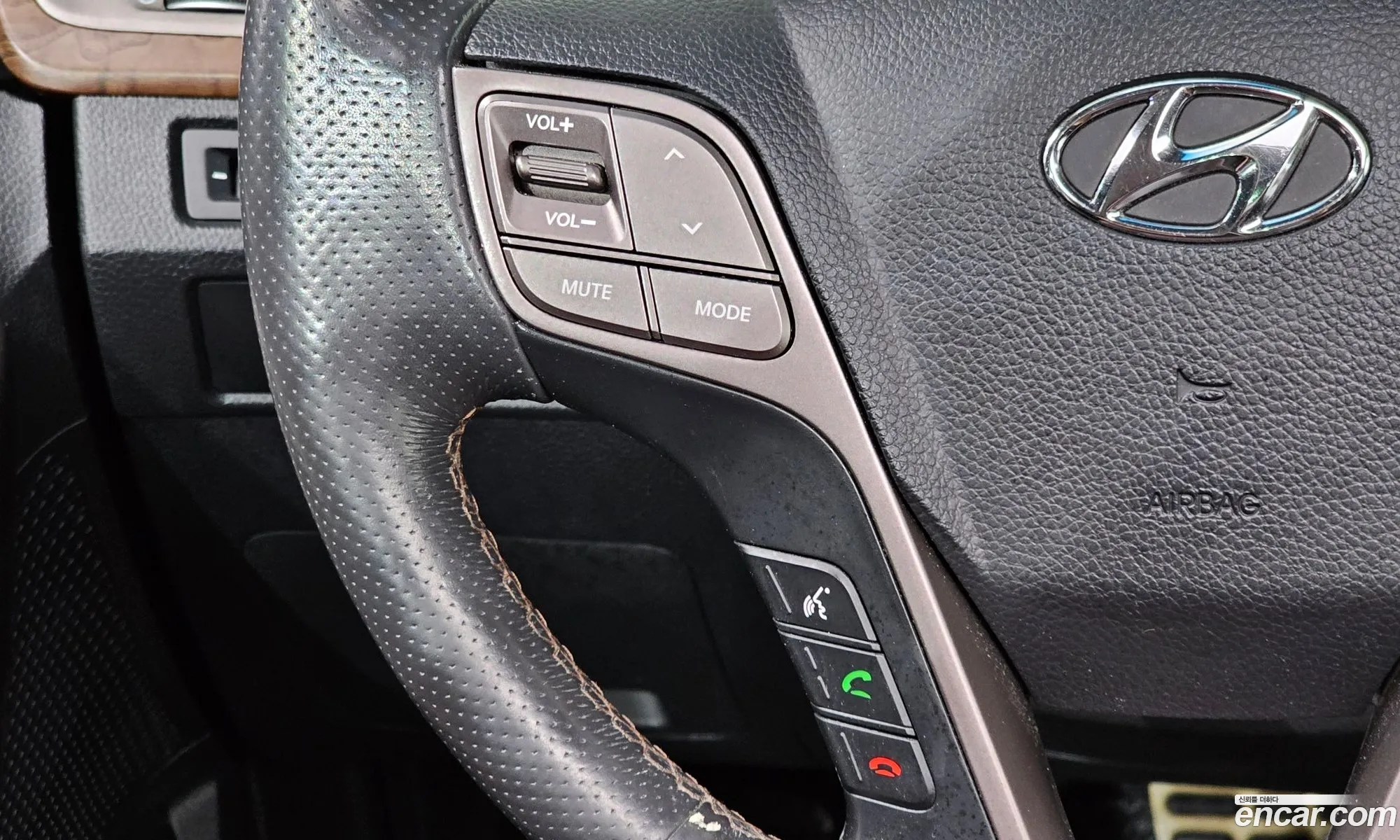 Hyundai Maxcruz 2016 — 2