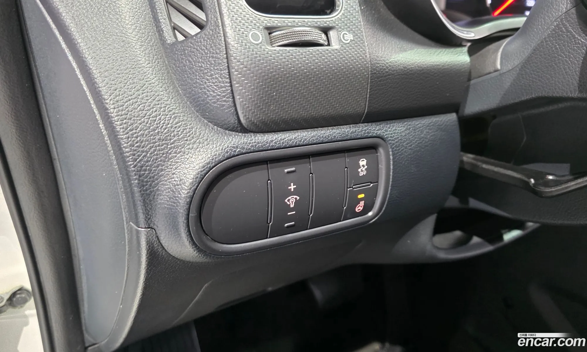 Kia K3 2017 — 8