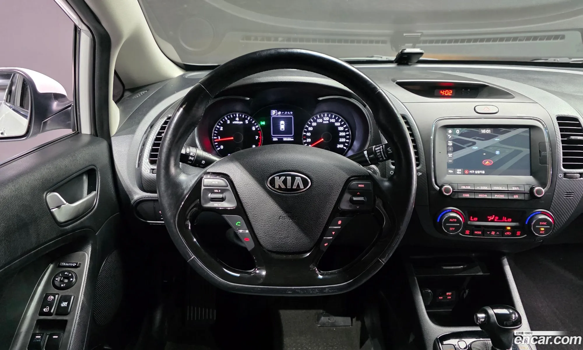 Kia K3 2017 — 11
