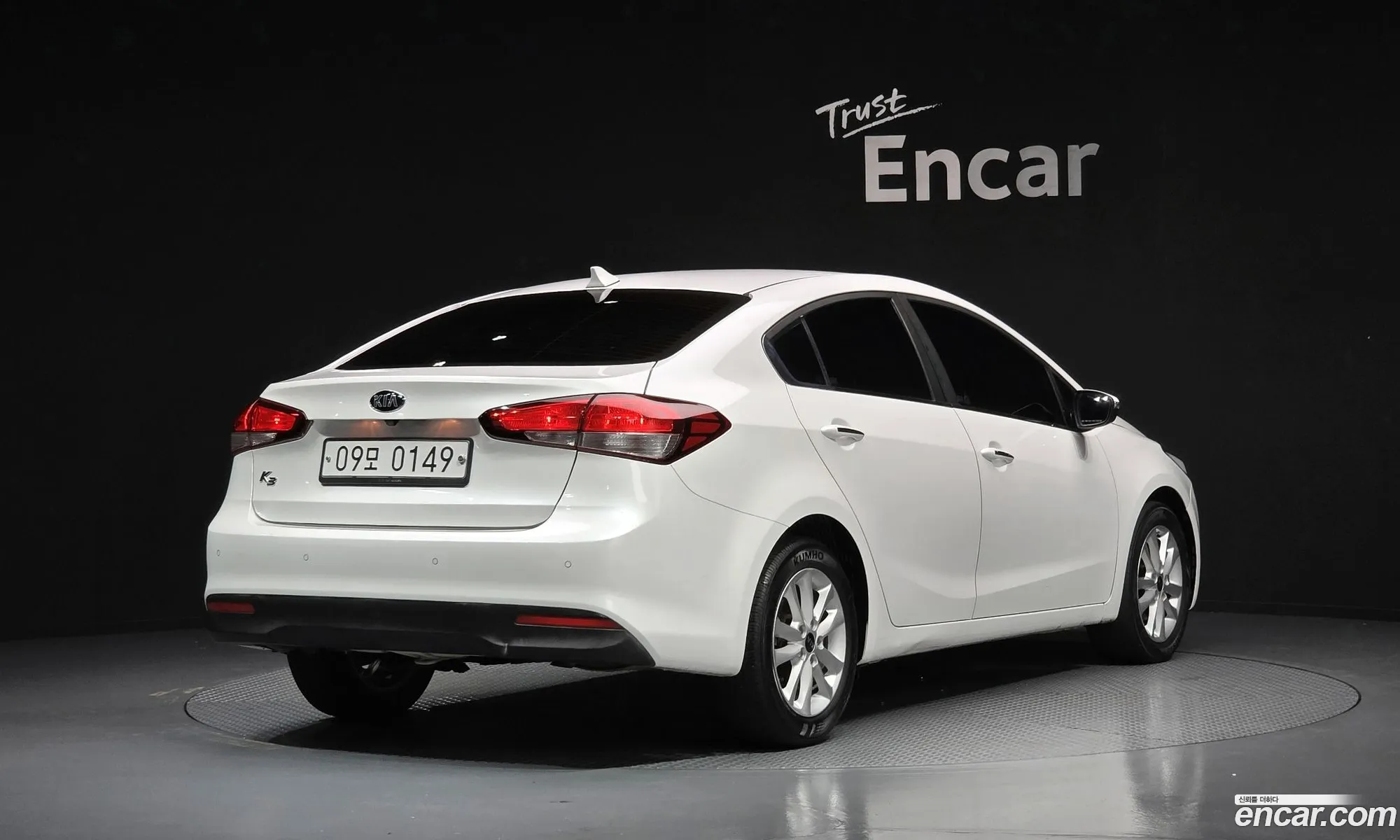 Kia K3 2017 — 9