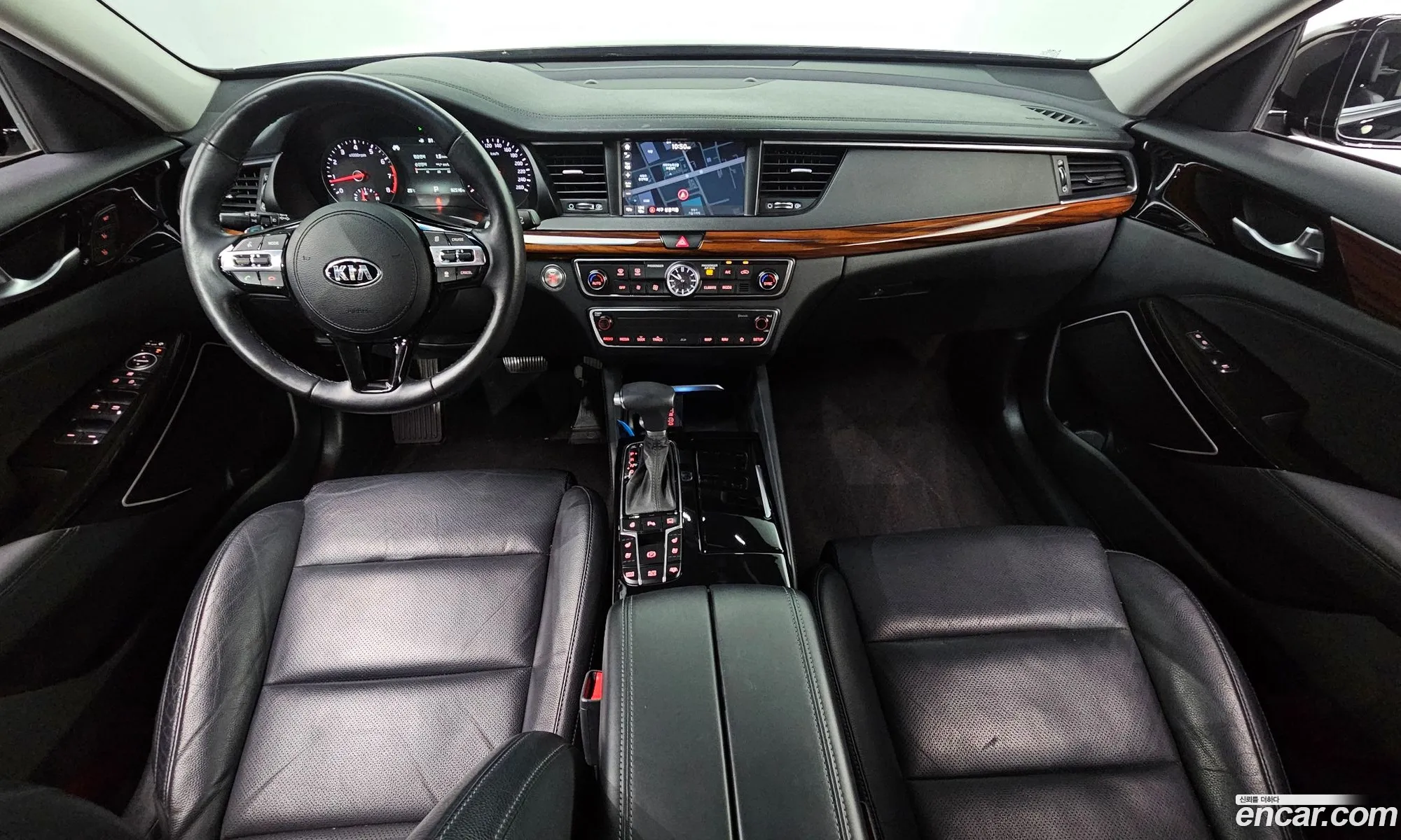 Kia K7 2017 — 27