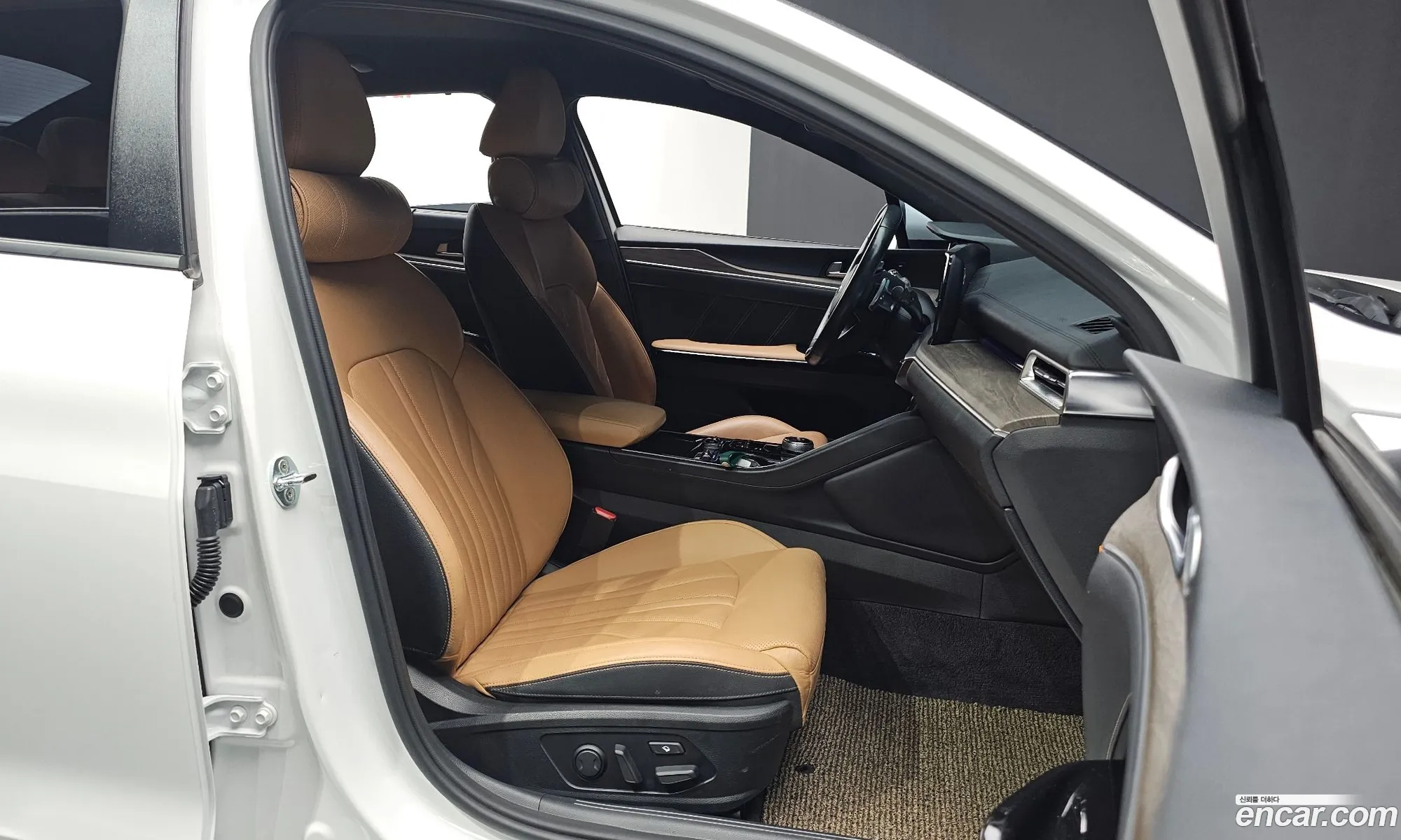 Kia K5 Hybrid 2021 — 22