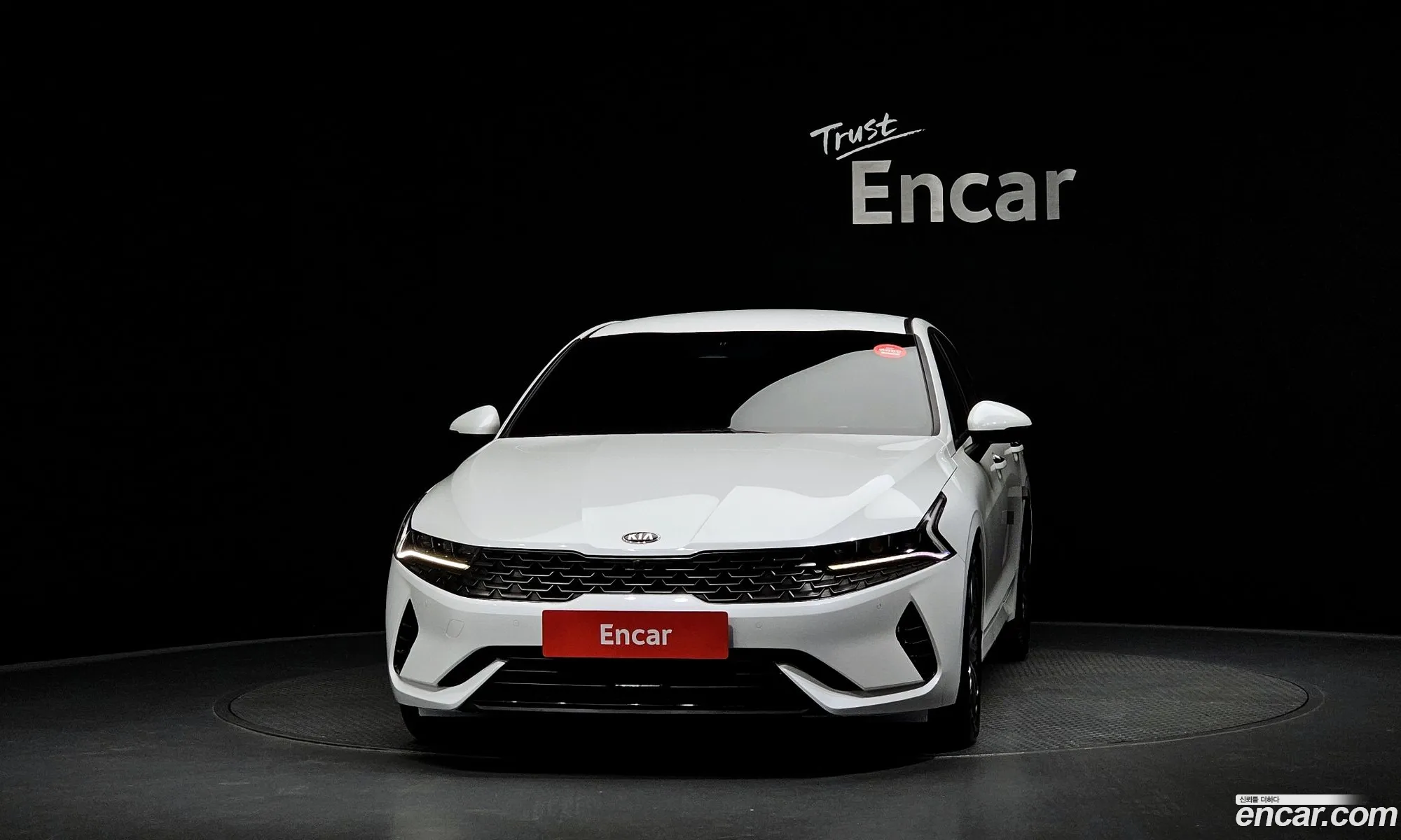 Kia K5 Hybrid 2021 — 24