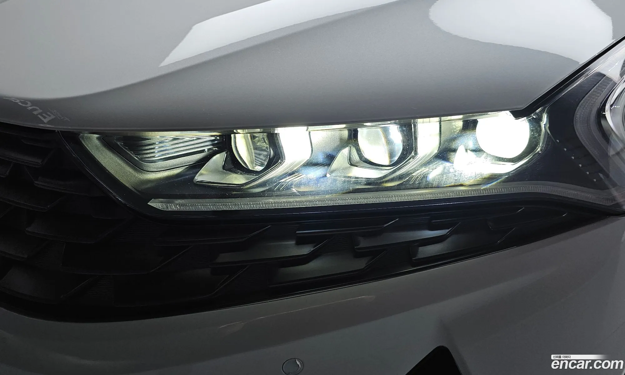 Kia K5 Hybrid 2021 — 23