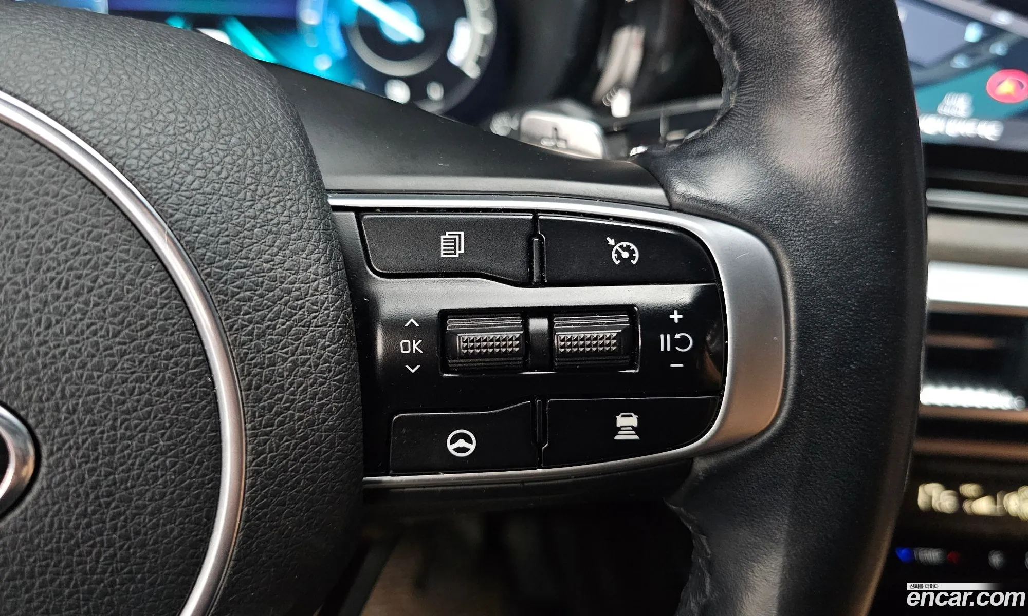 Kia K5 Hybrid 2021 — 10