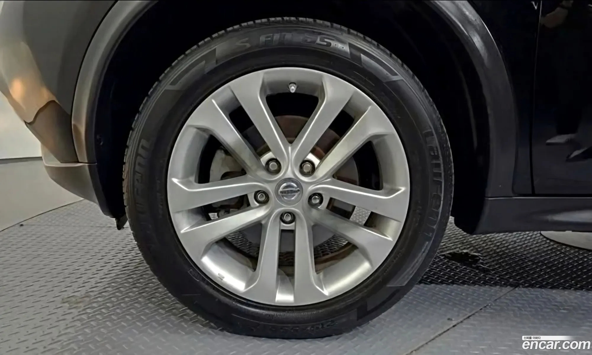 Nissan Juke 2015 JN1AF58E4FT100337 — 14