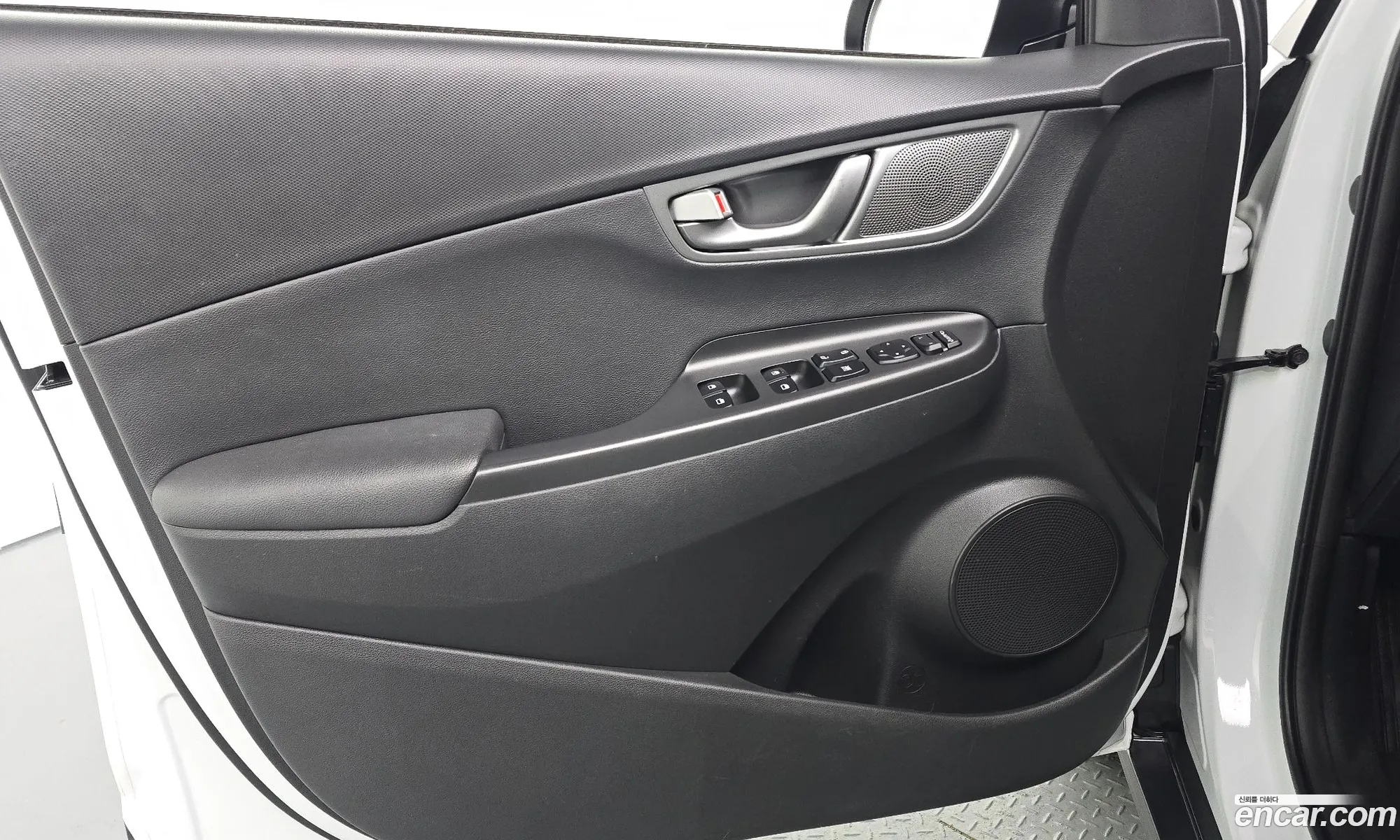Hyundai Kona Electric 2020 — 27