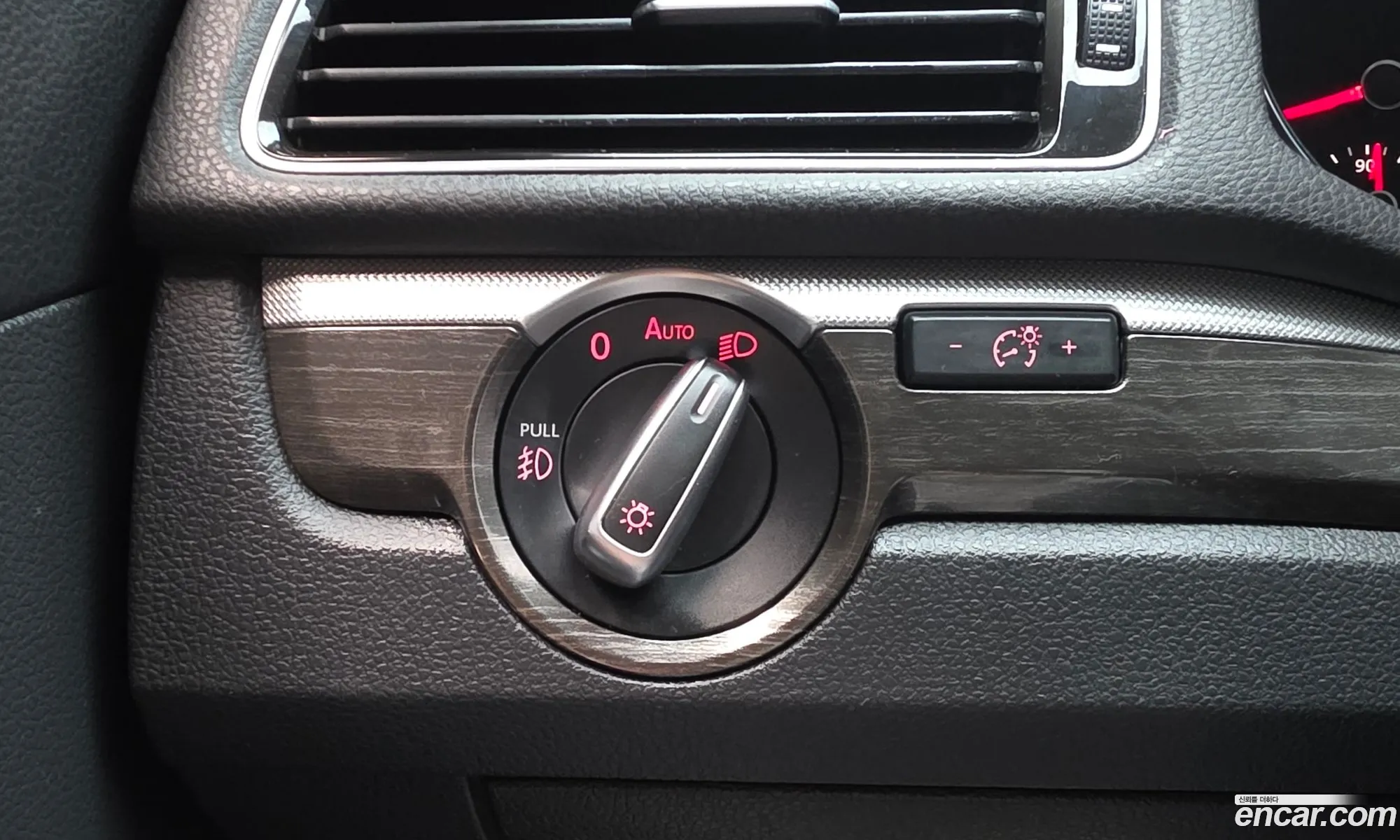 Volkswagen Passat 2016 1VWZZZA3ZGC020211 — 3