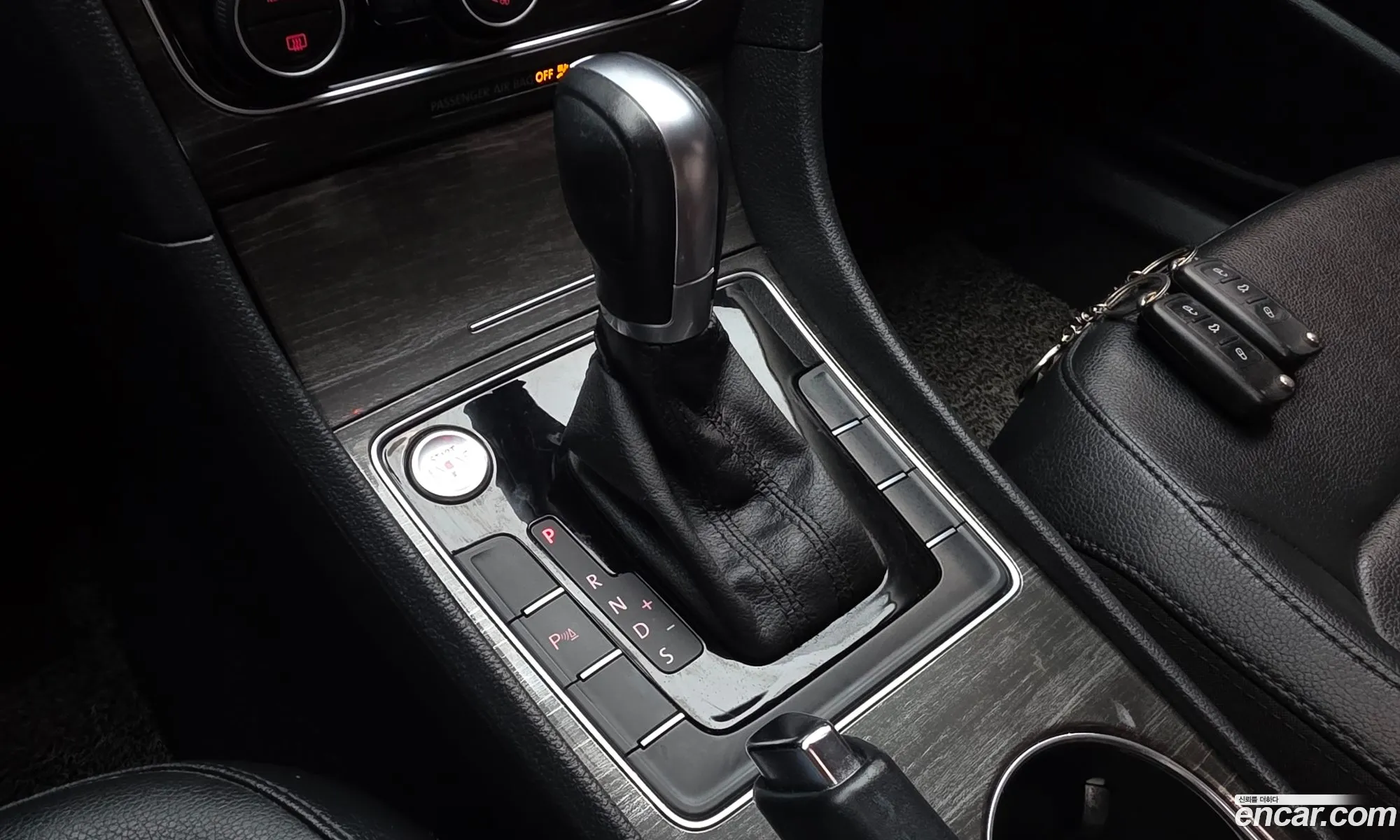 Volkswagen Passat 2016 1VWZZZA3ZGC020211 — 11
