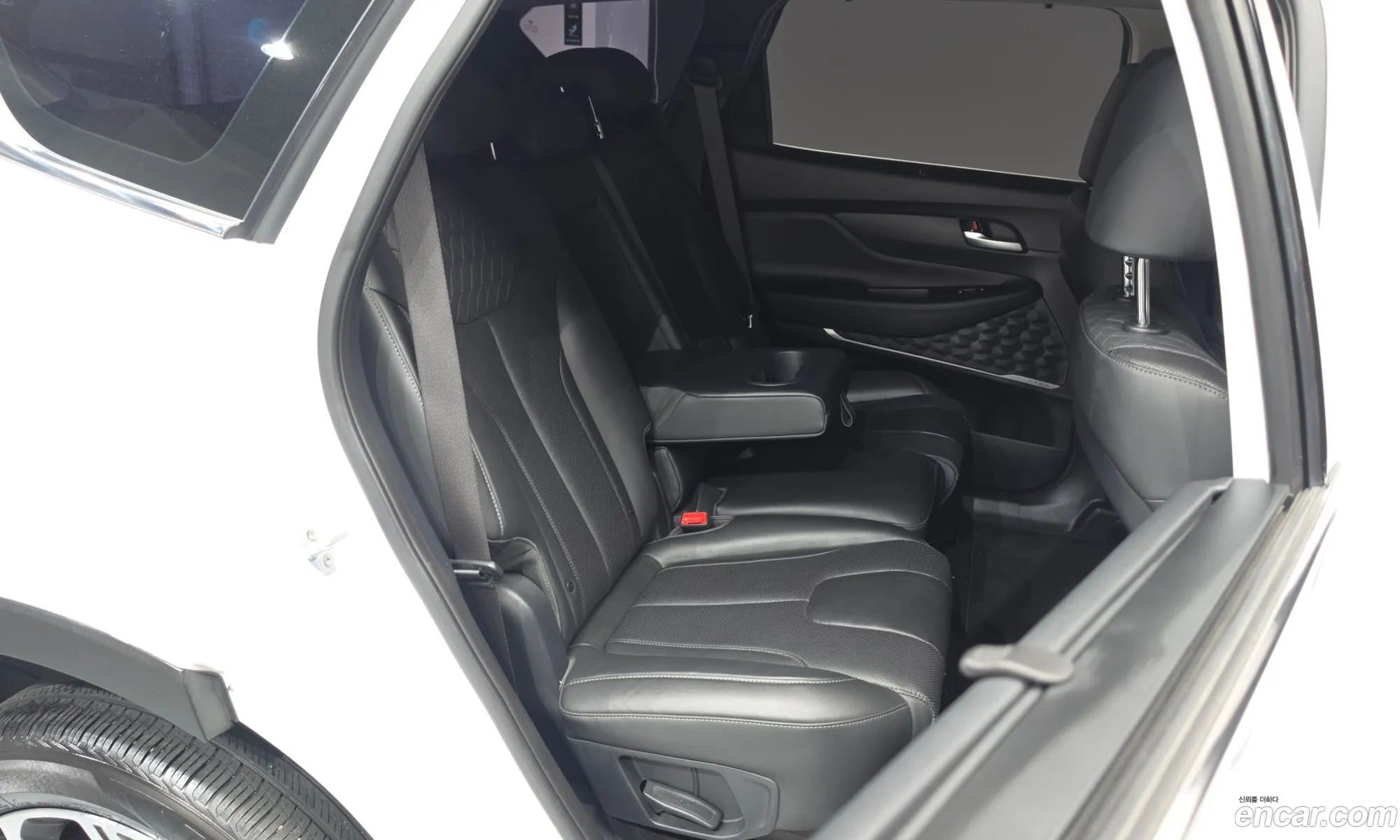 Hyundai Santa Fe TM 2019 — 24