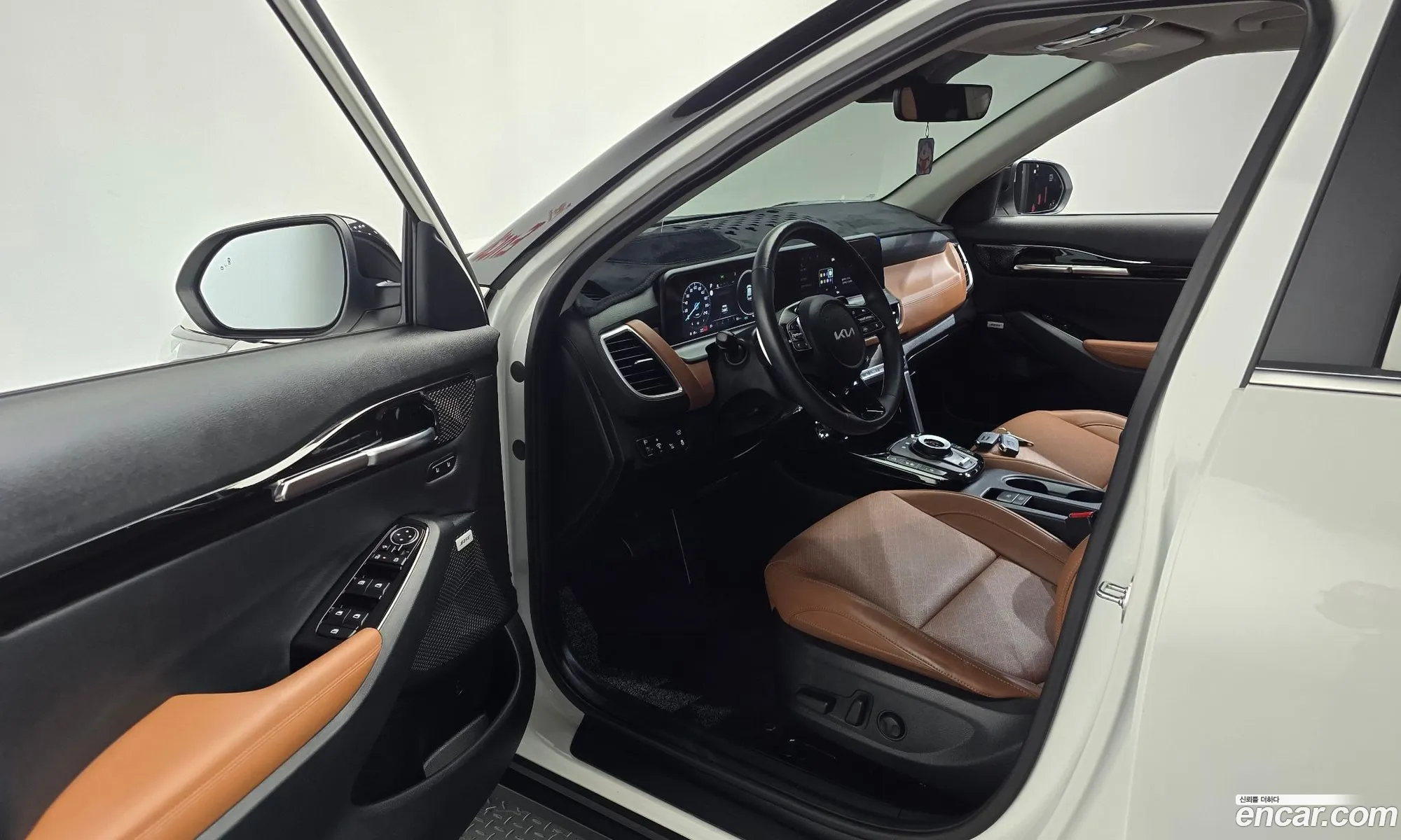 Kia Seltos 2024 — 3