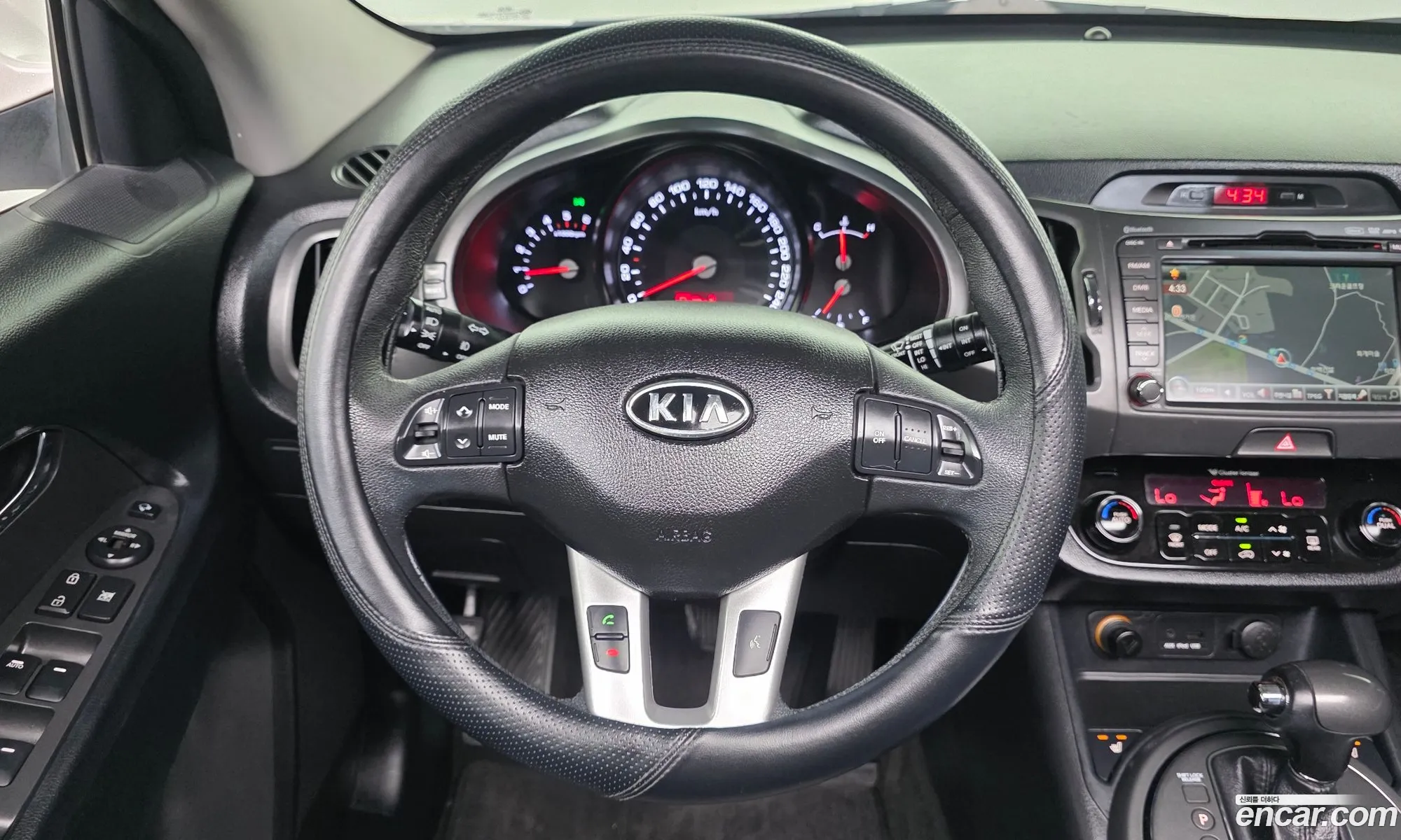 Kia Sportage R 2011 — 30