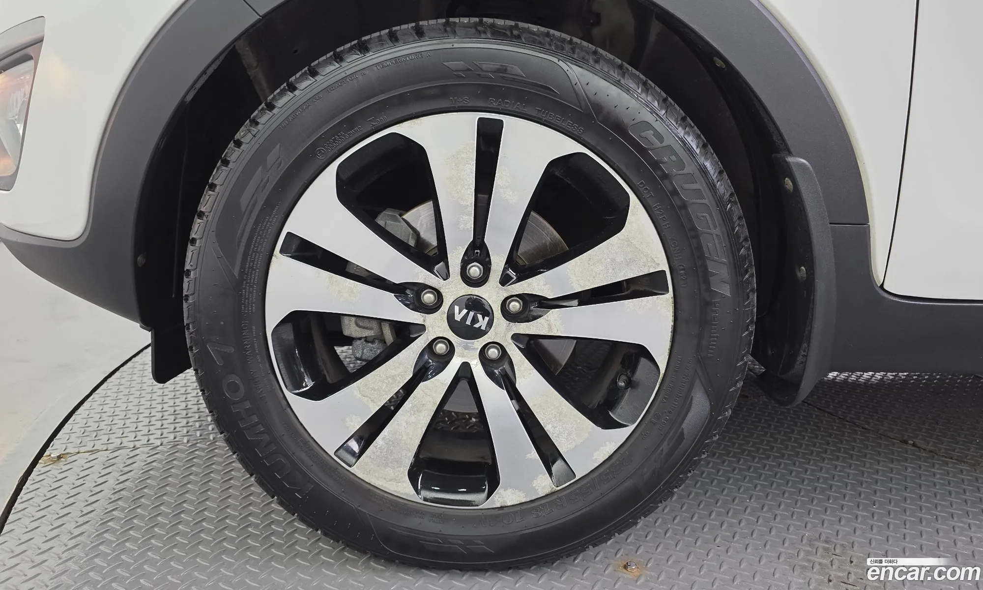 Kia Sportage R 2011 — 28