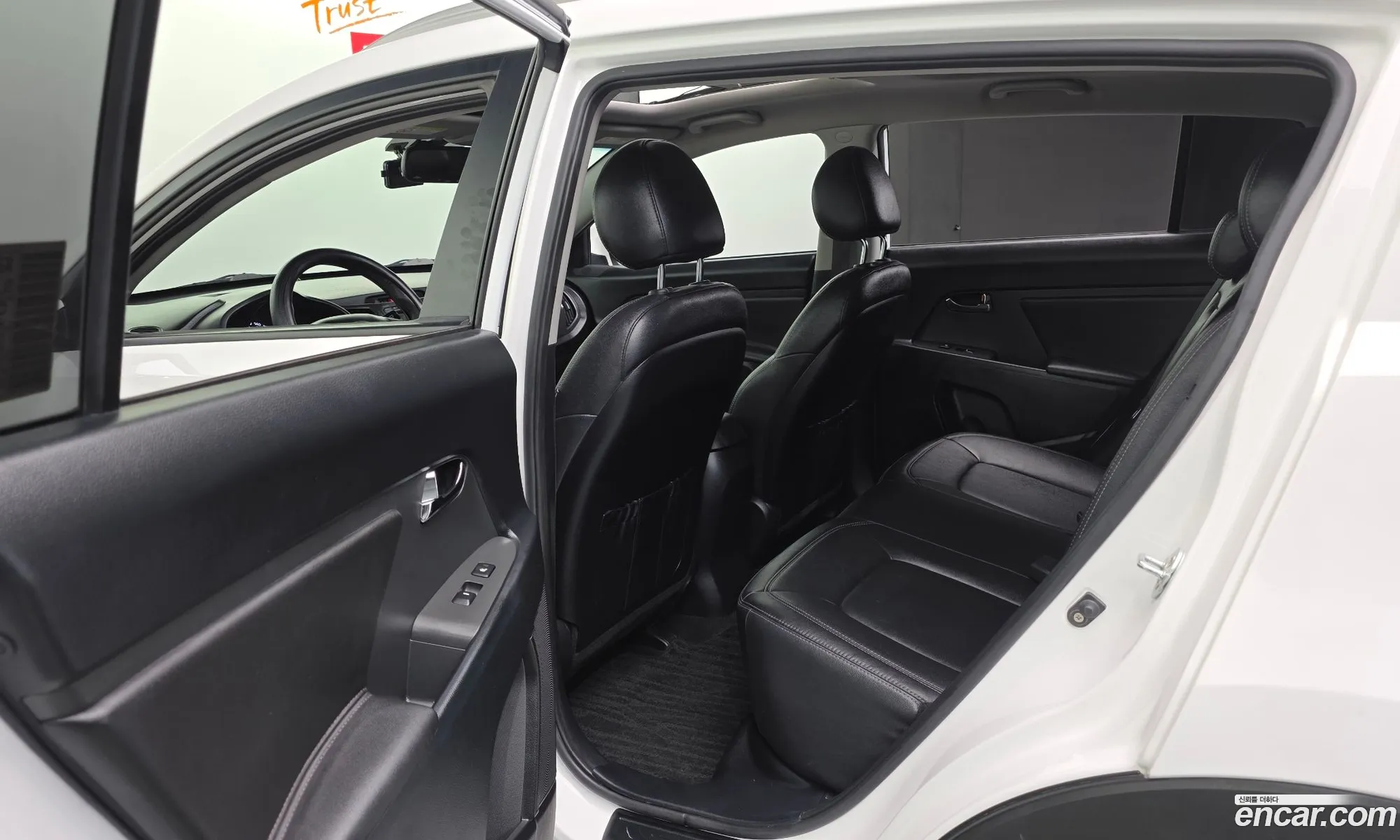 Kia Sportage R 2011 — 22