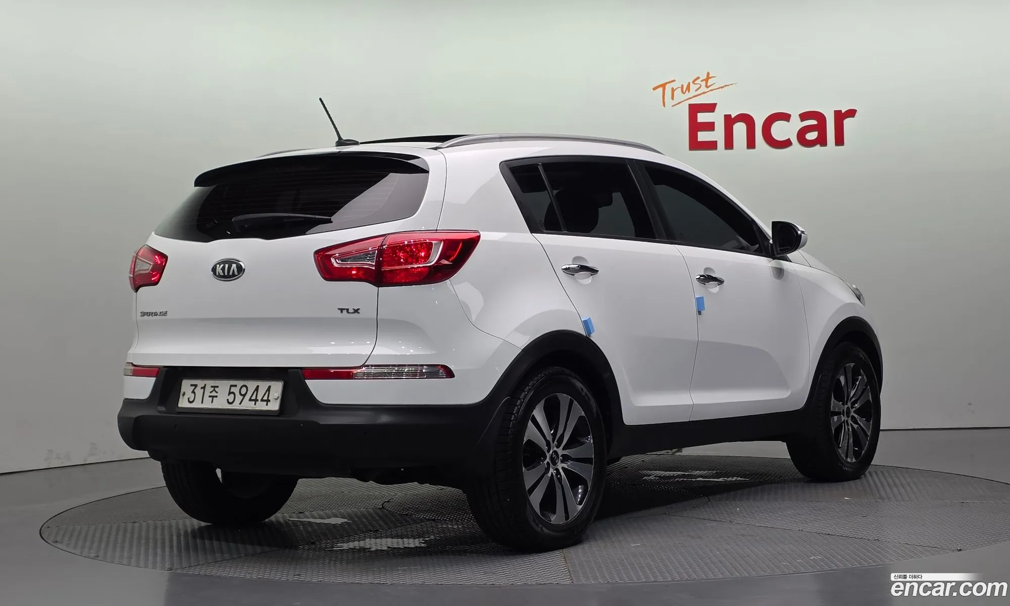 Kia Sportage R 2011 — 21