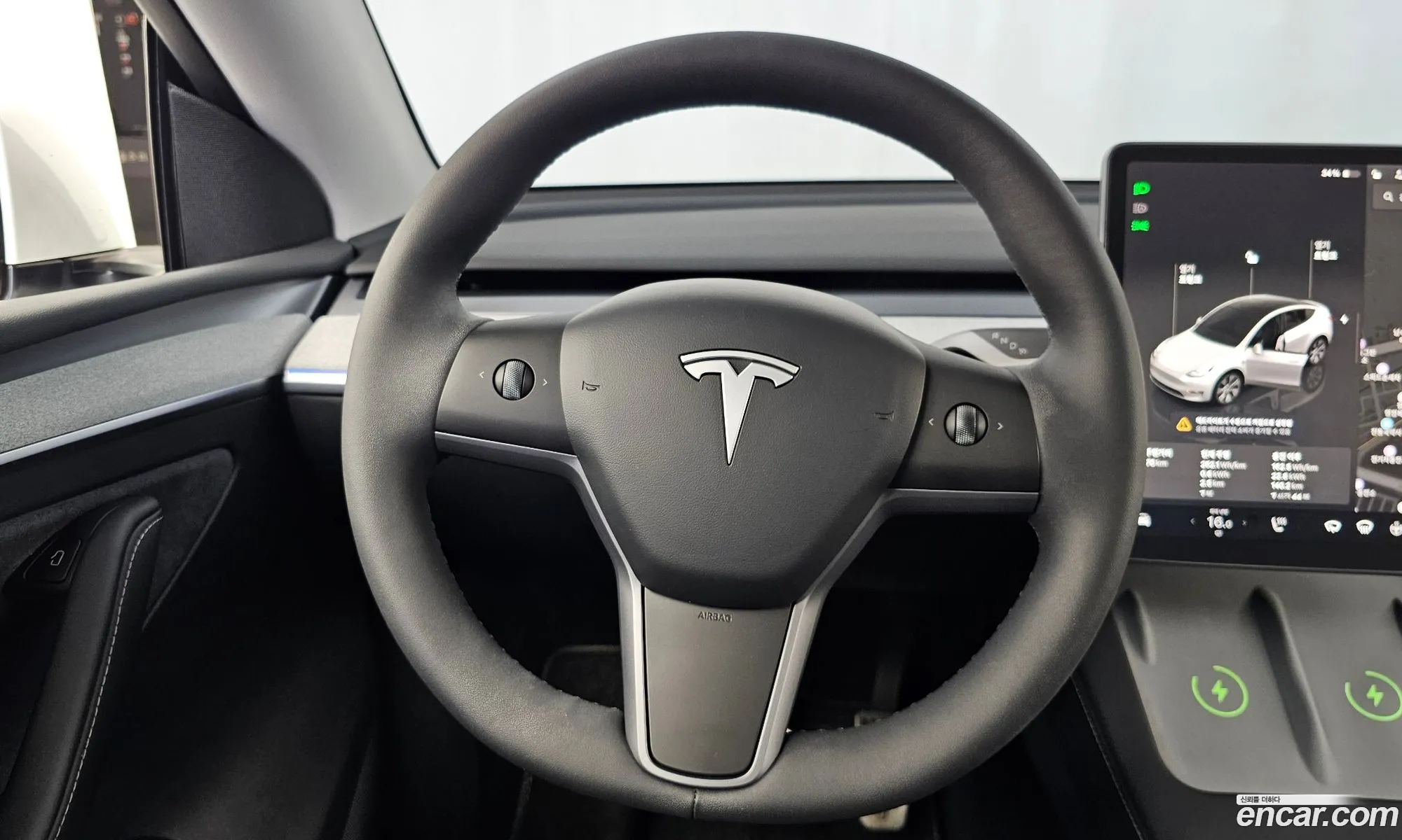 Tesla Model Y 2024 LRWYGCFS2RC418559 — 27
