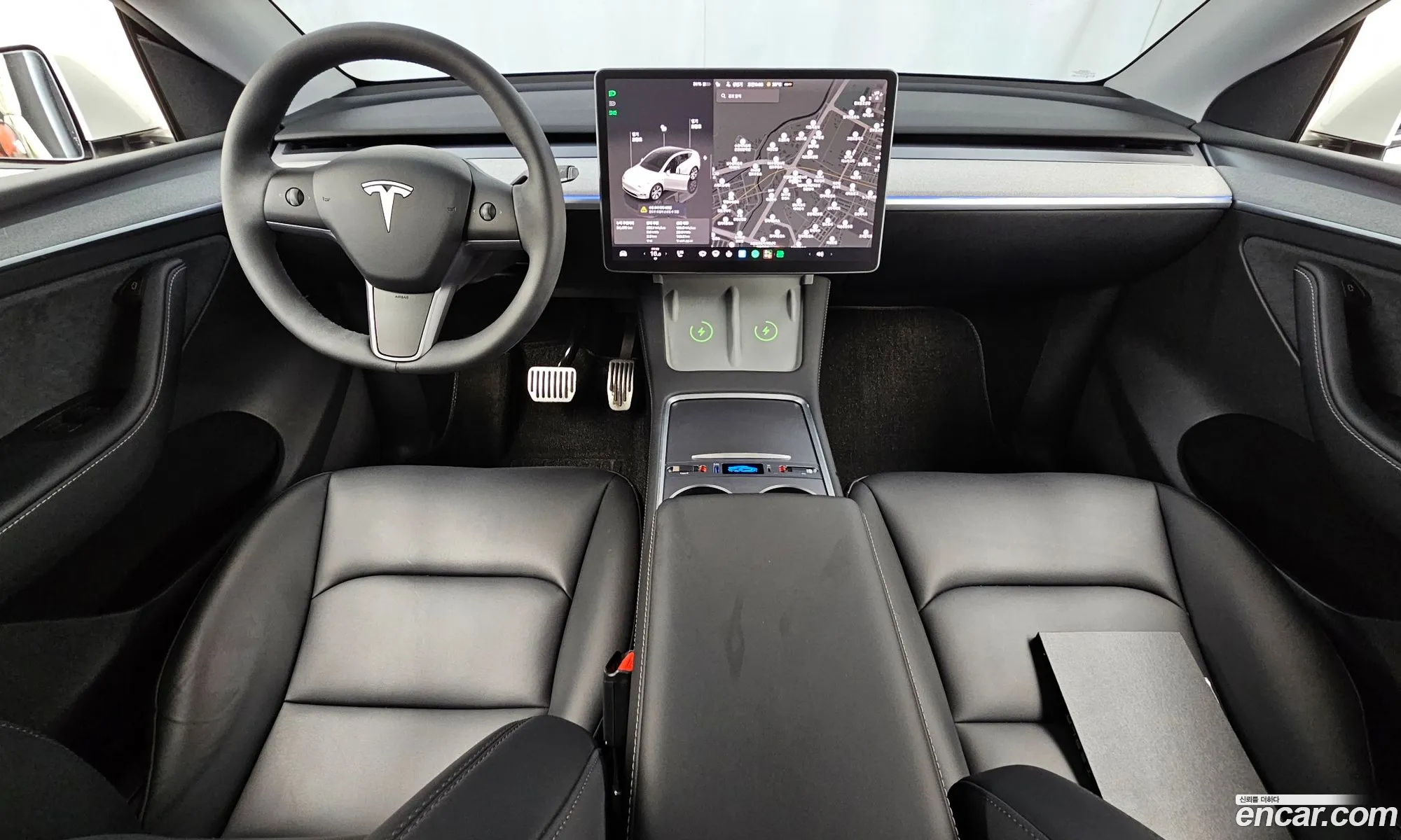 Tesla Model Y 2024 LRWYGCFS2RC418559 — 15