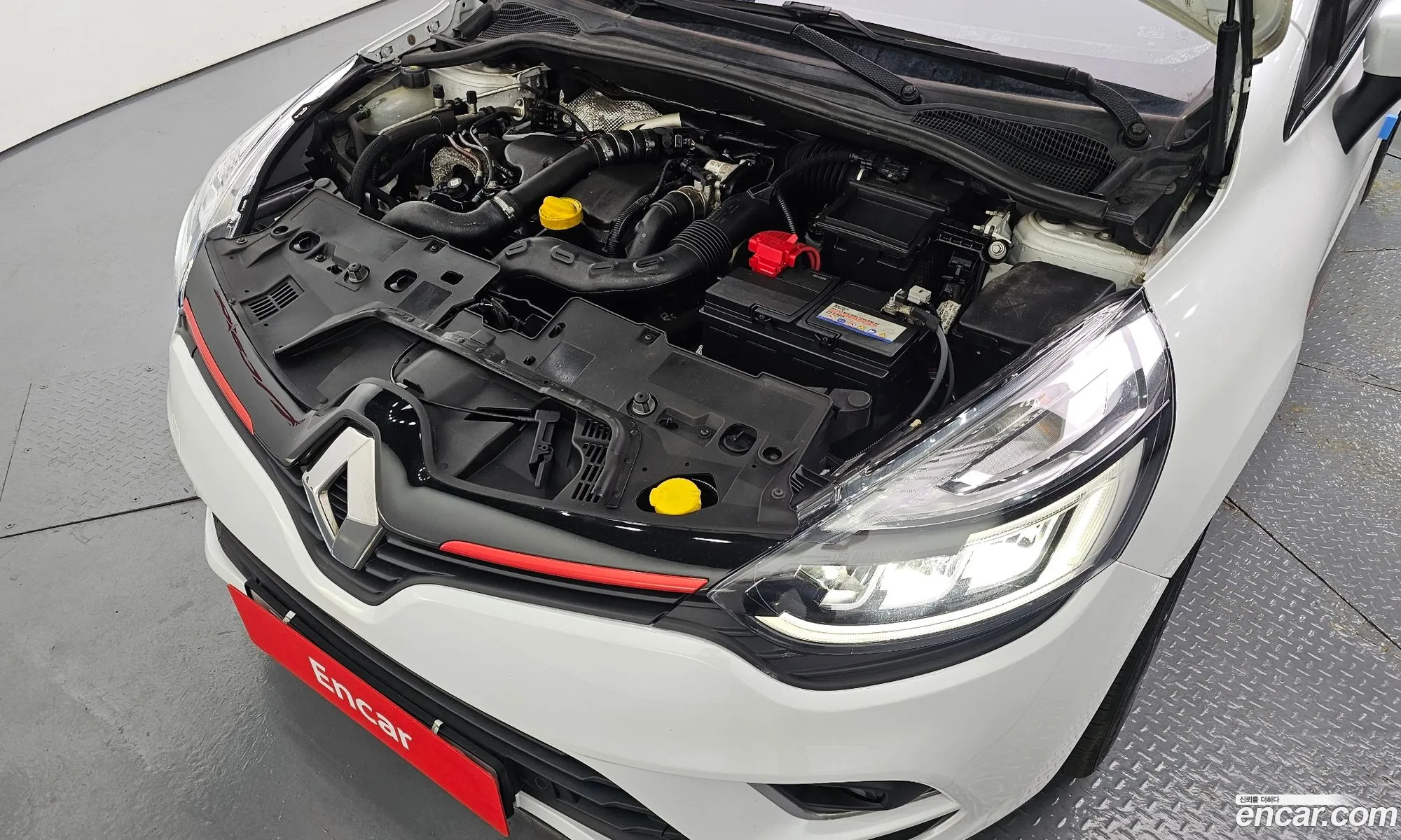 Renault Korea (Samsung) Clio 2018 — 18