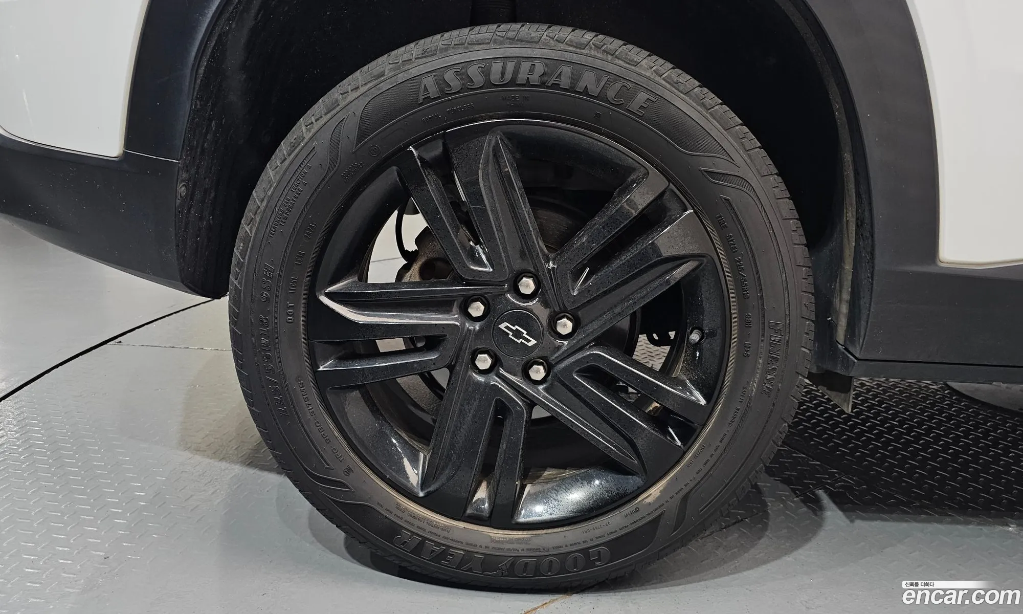 Chevrolet (GM Daewoo) Trax Crossover 2023 — 31