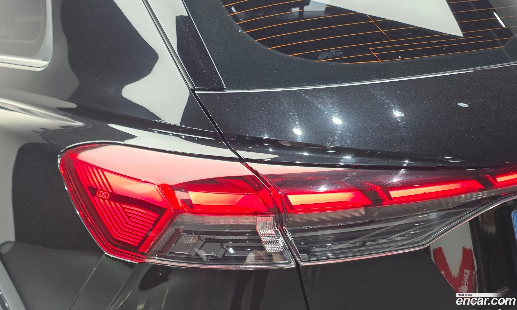 Audi Q4 e-tron 2022 WAUZZZFZ9NP045277 — 6