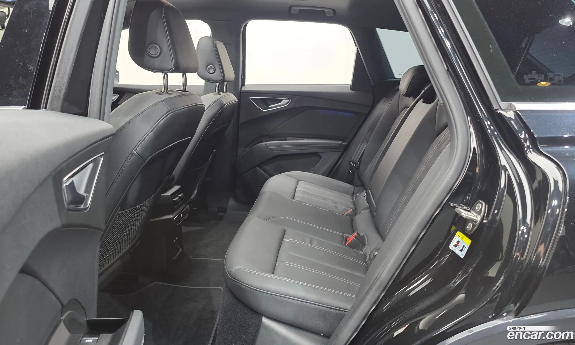 Audi Q4 e-tron 2022 WAUZZZFZ9NP045277 — 14