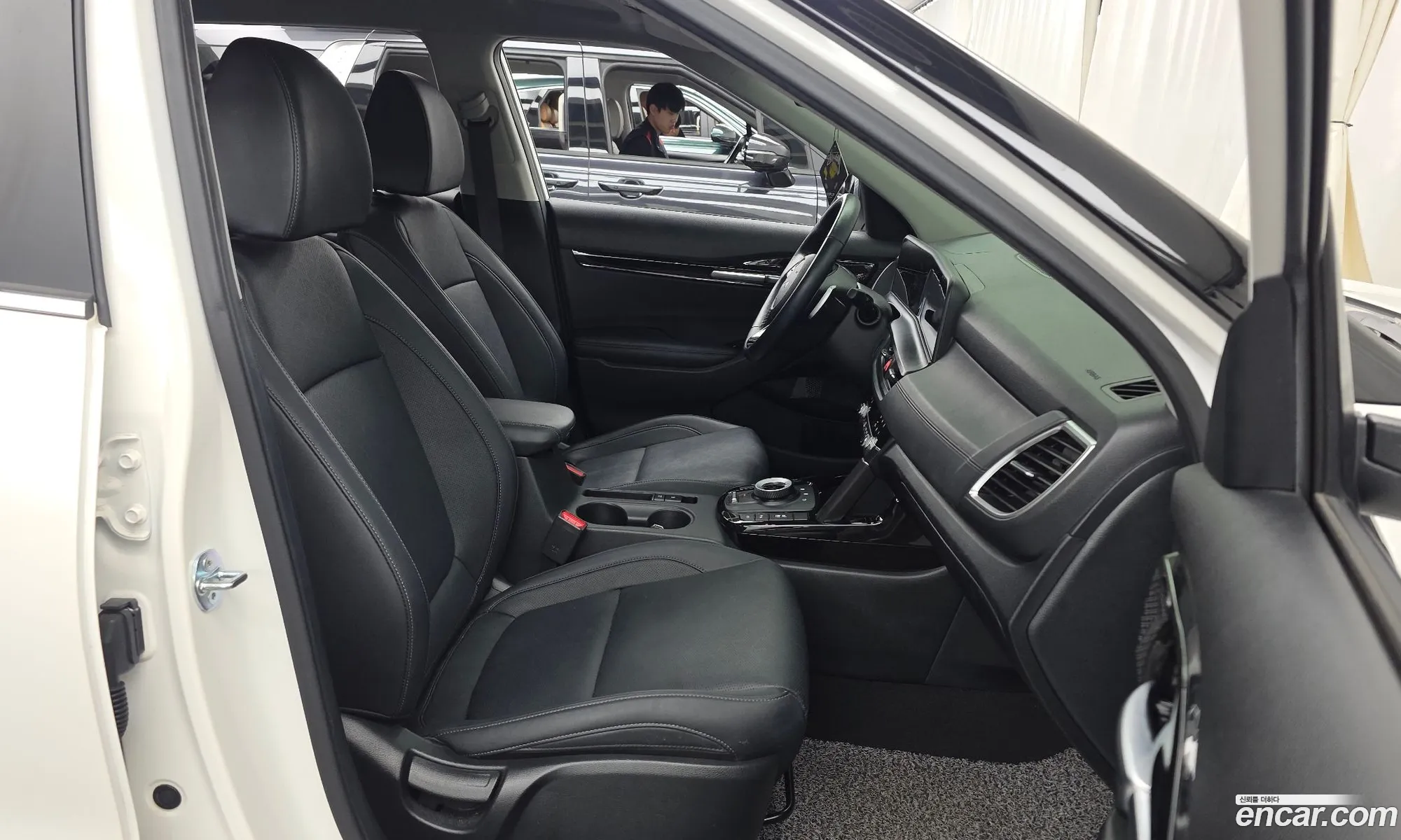 Kia Seltos 2023 — 9